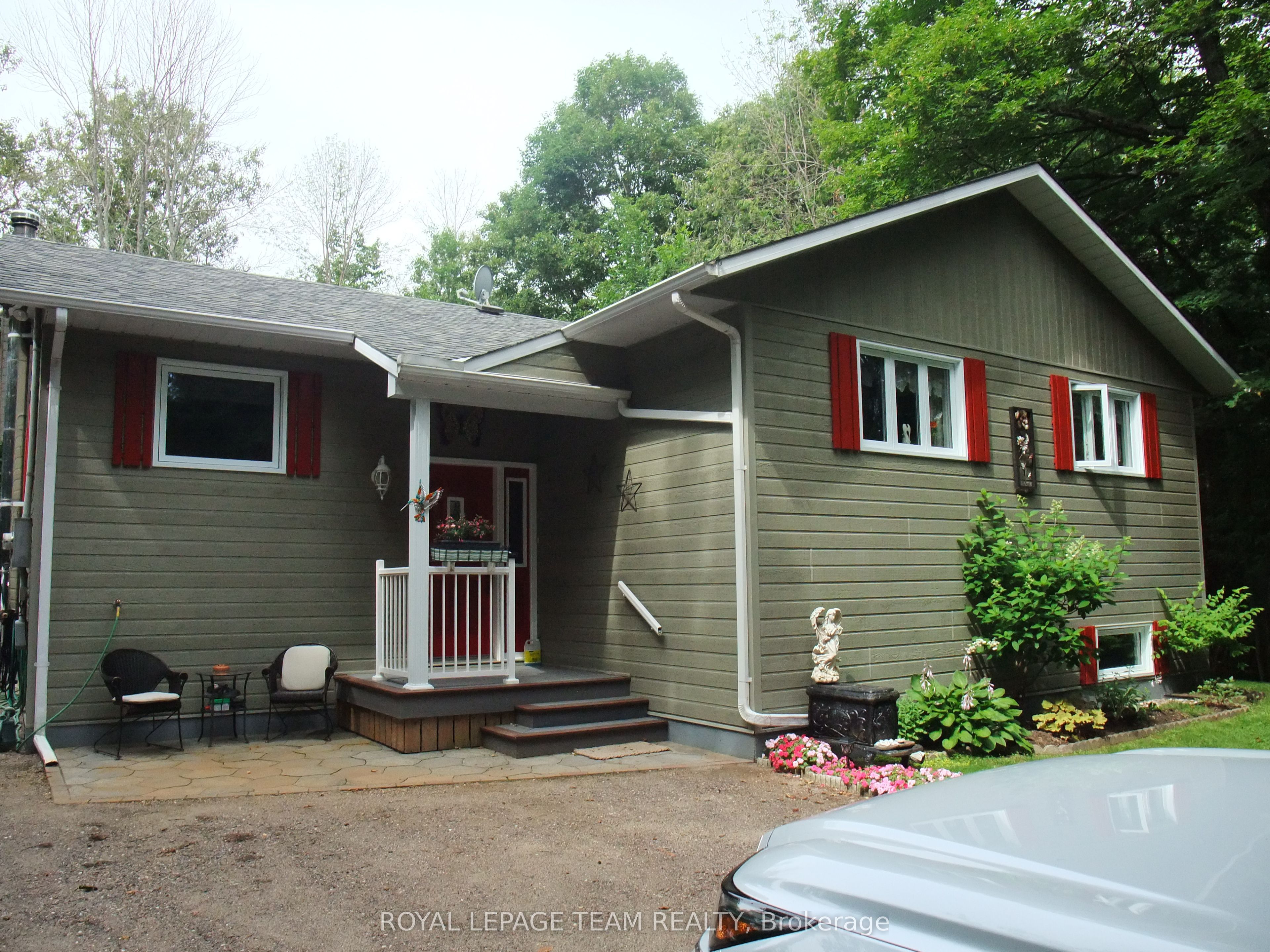 1563 Goshen Road, Horton, ON K7V 3Z5