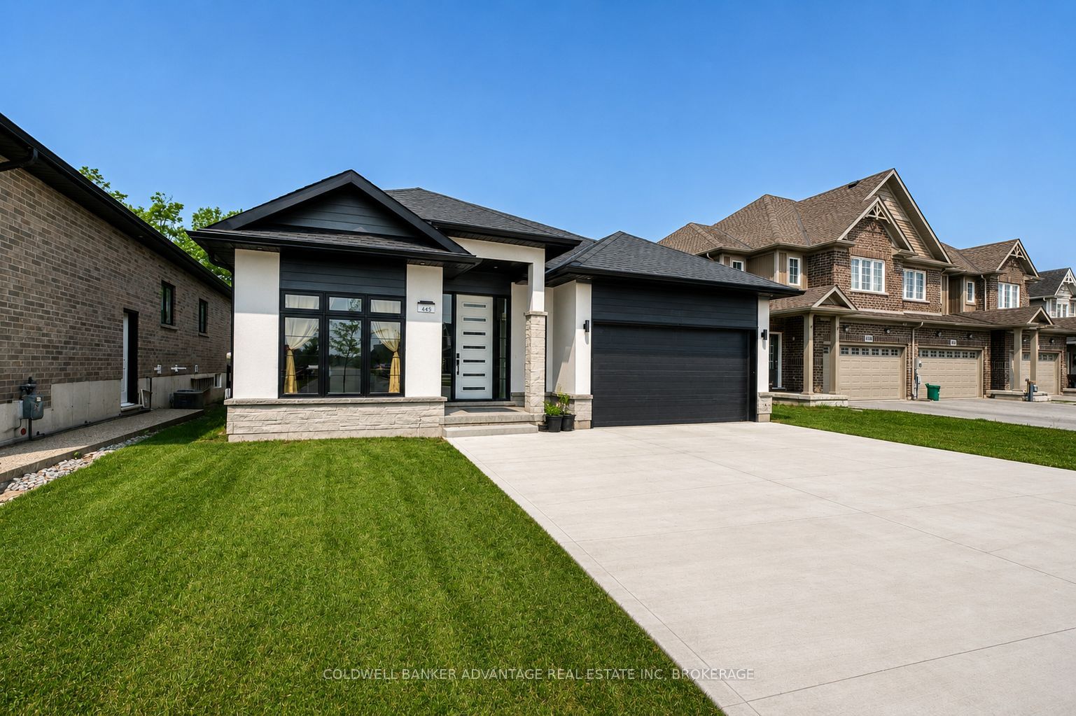 445 Julia Drive, Welland, ON L3C 0E7