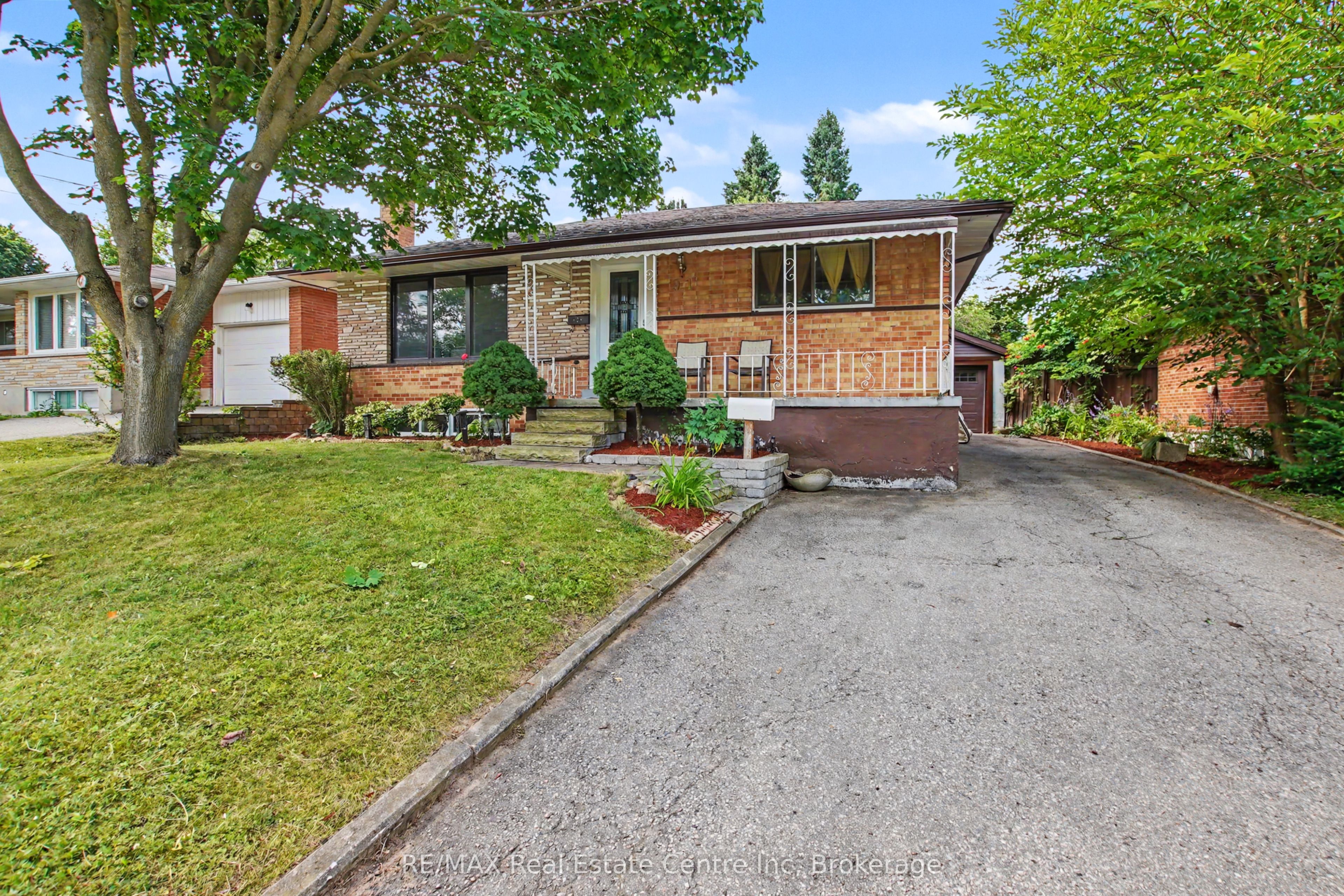 91 Dumbarton Street, Guelph, ON N1E 3T5 photo 4