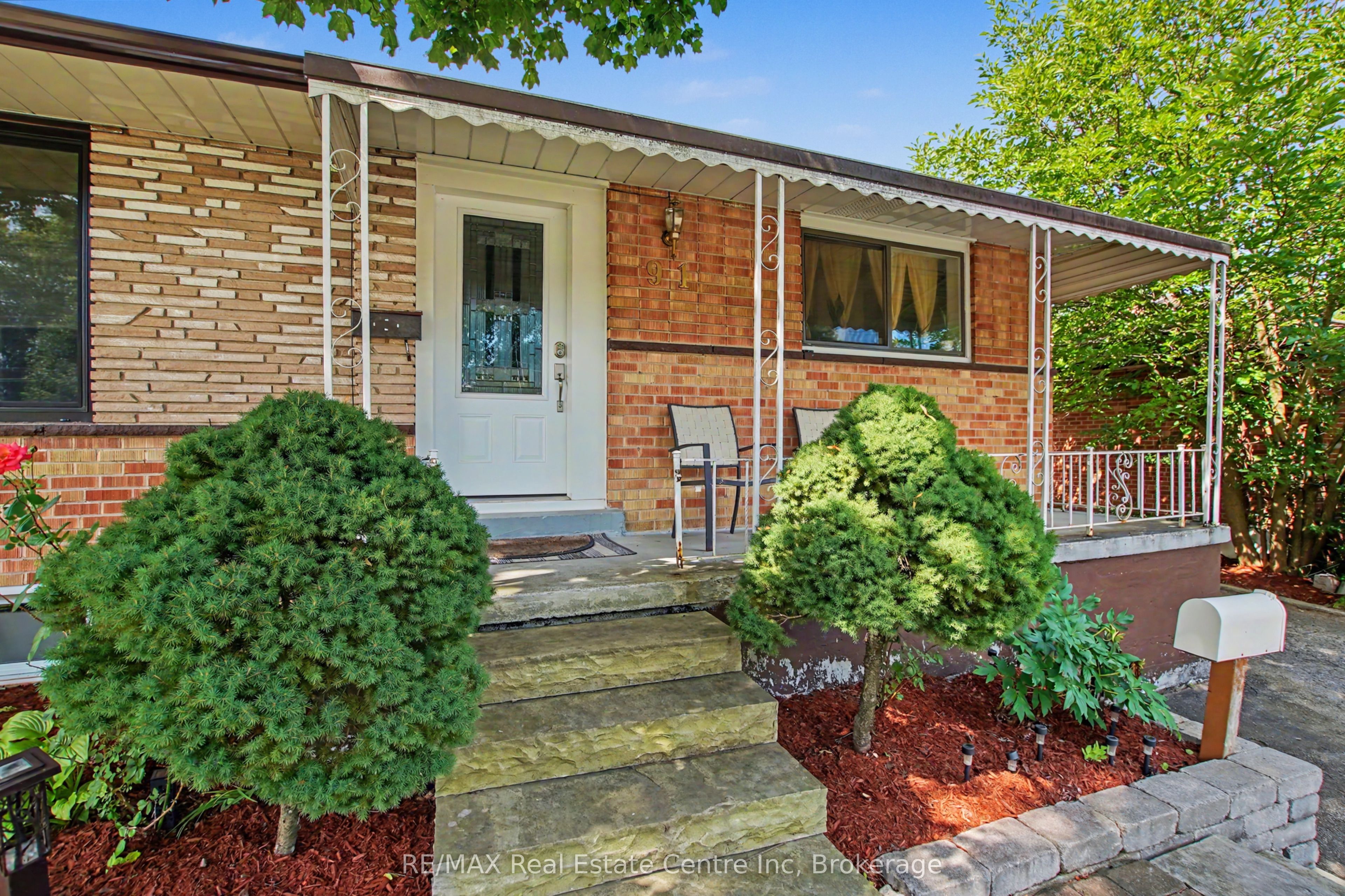 91 Dumbarton Street, Guelph, ON N1E 3T5 photo 5