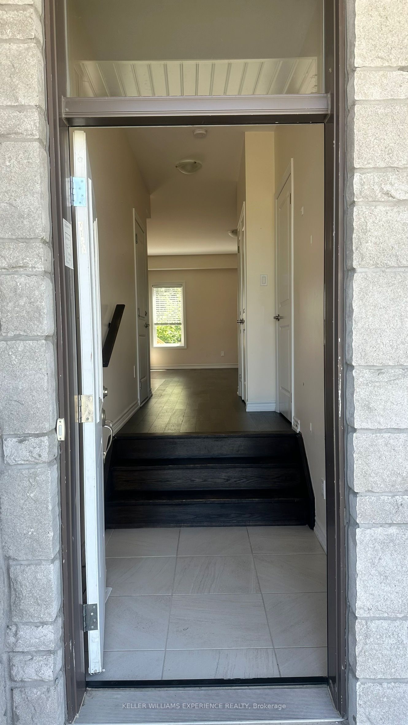 121 Rosie Street, Blue Mountains, ON N0H 1J0 photo 2