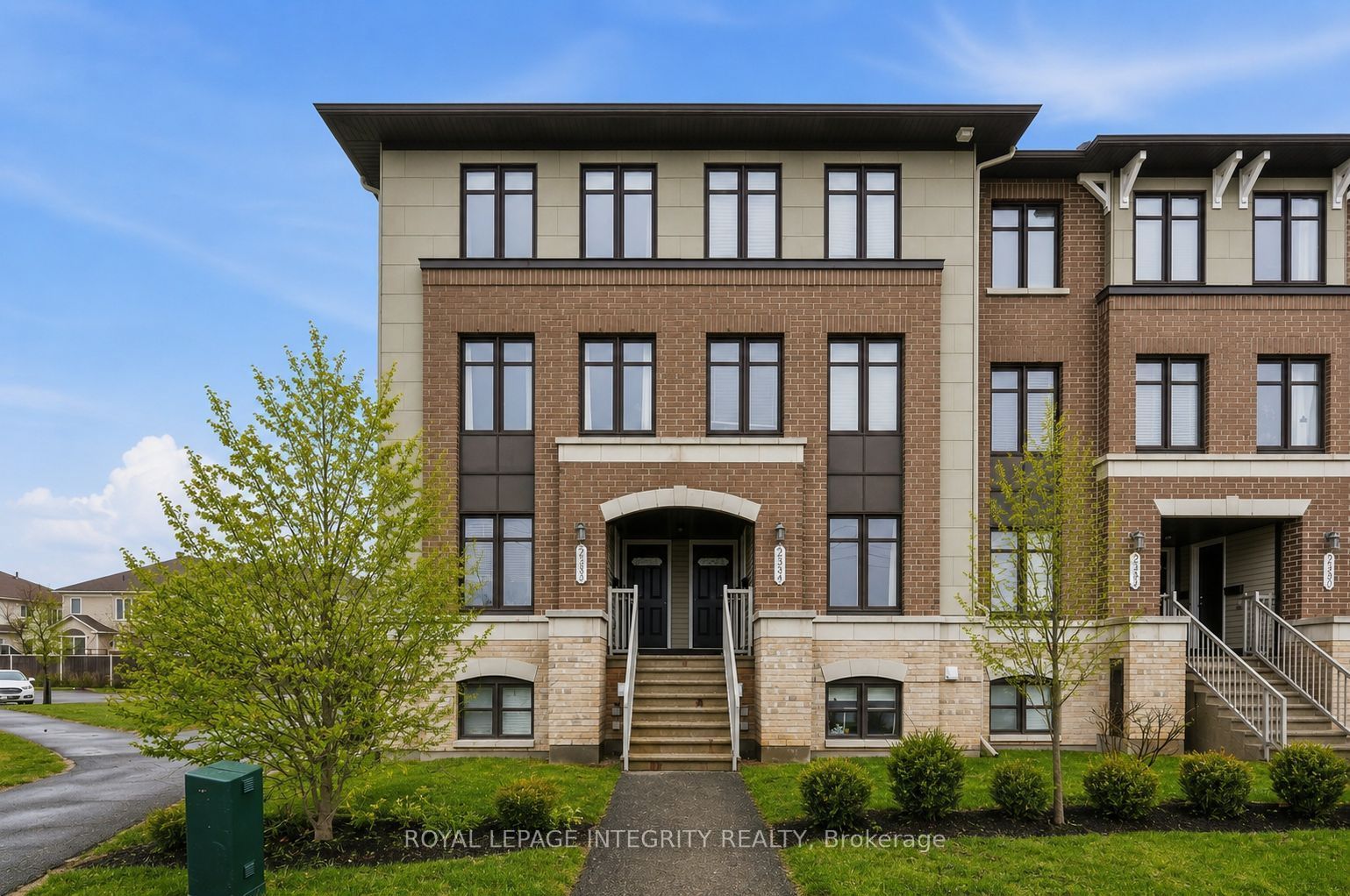2341 Esprit Drive, Orleans - Cumberland and Area, ON K4A 0T4 photo 2