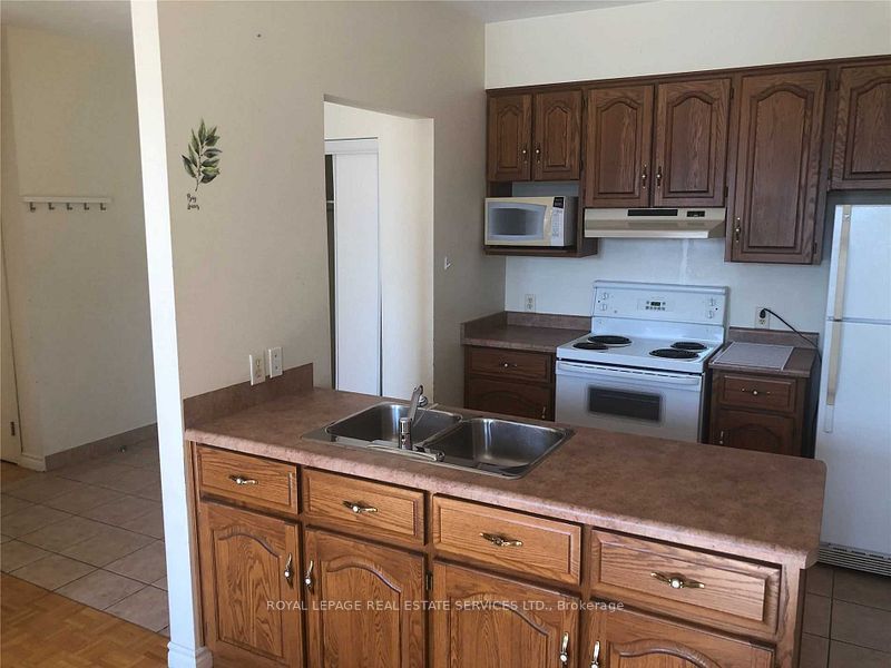 51 WYNDHAM Street N 305, Guelph, ON N1H 4E4 photo 4