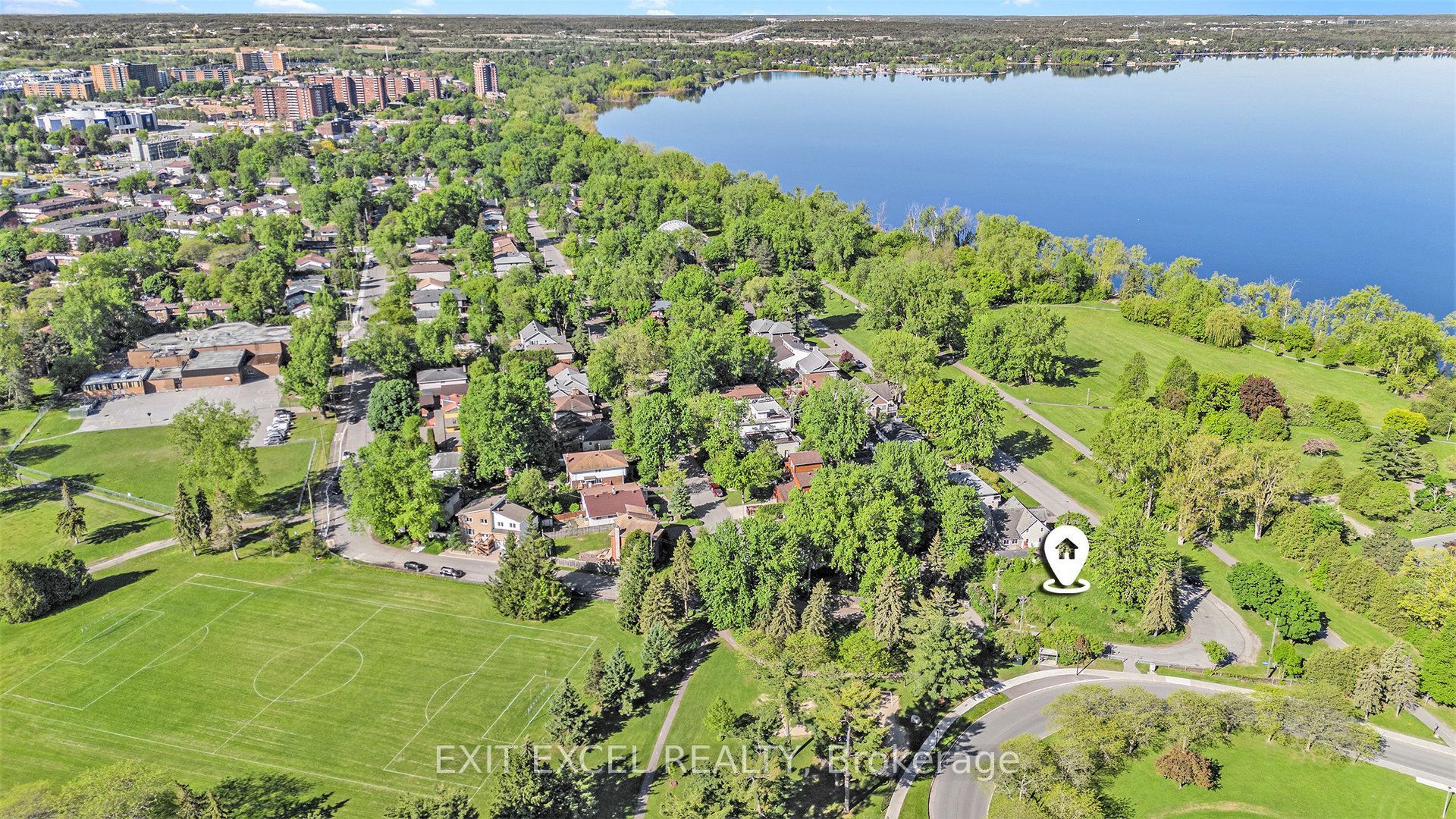 38 Farrow Street, Britannia - Lincoln Heights and Area, ON K2B 6E1 photo 3