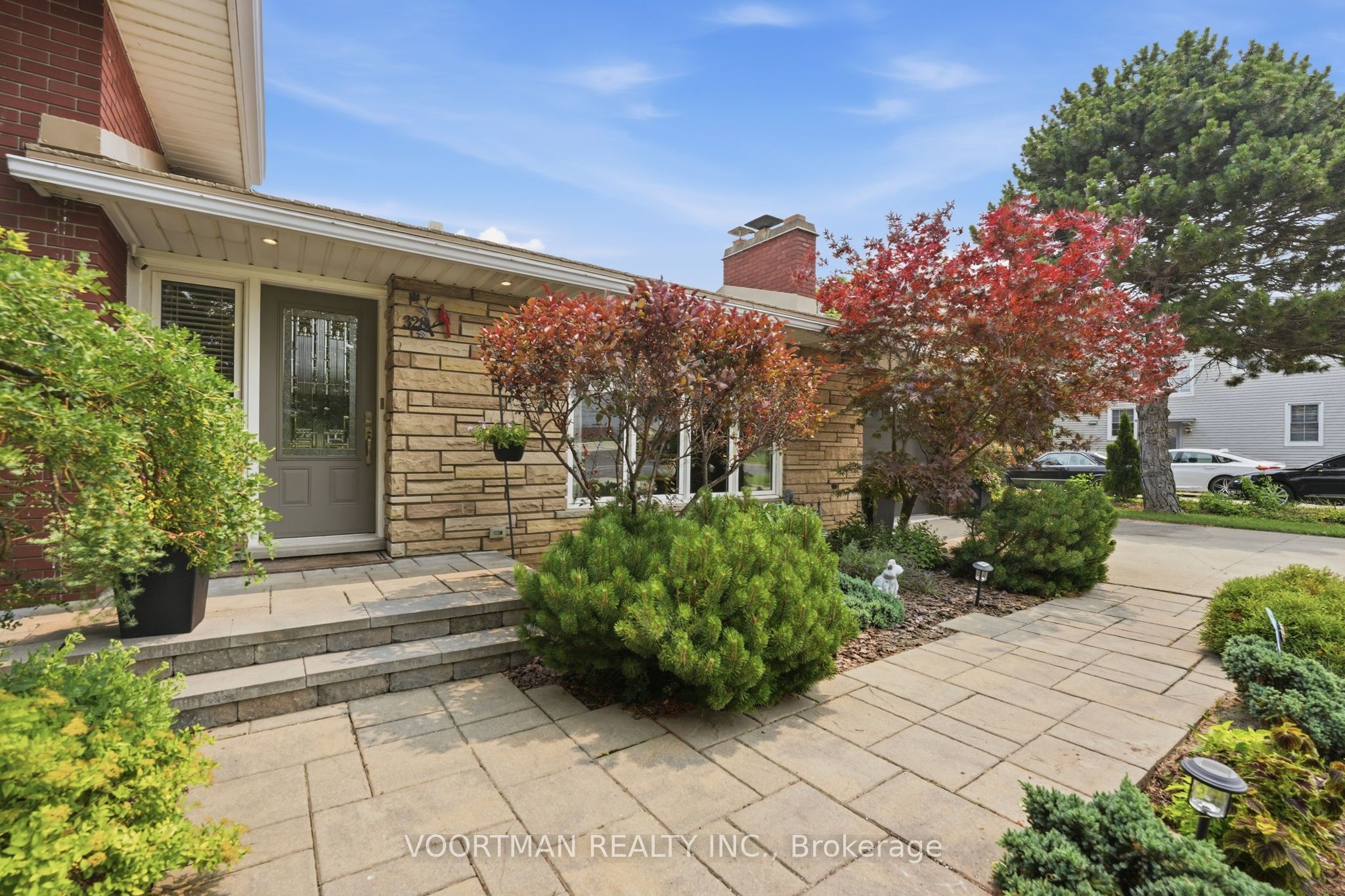 328 McNeilly Road, Hamilton, ON L8E 5H4 photo 2