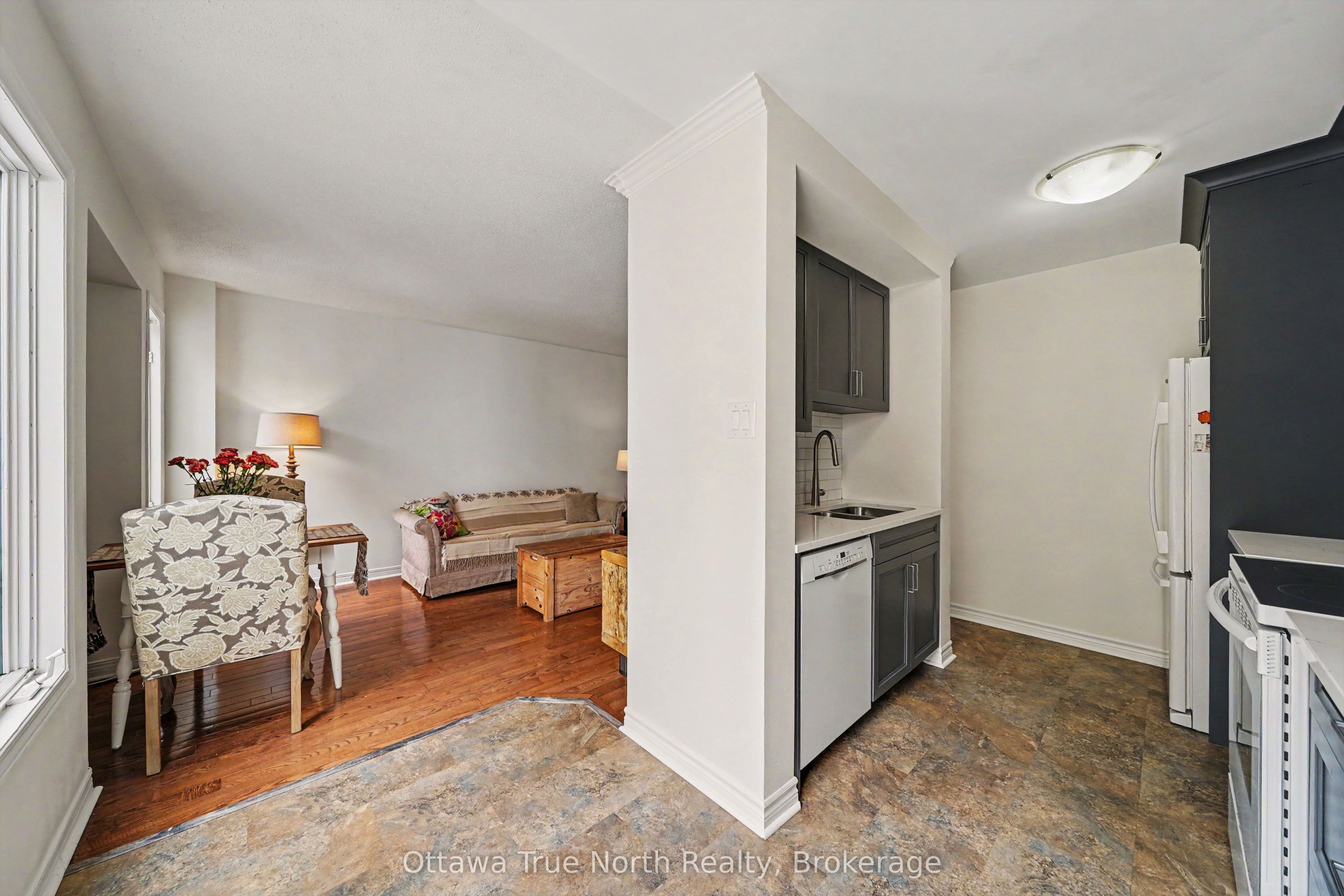 78 Redpath Drive, Barrhaven, ON K2G 6E3 photo 5
