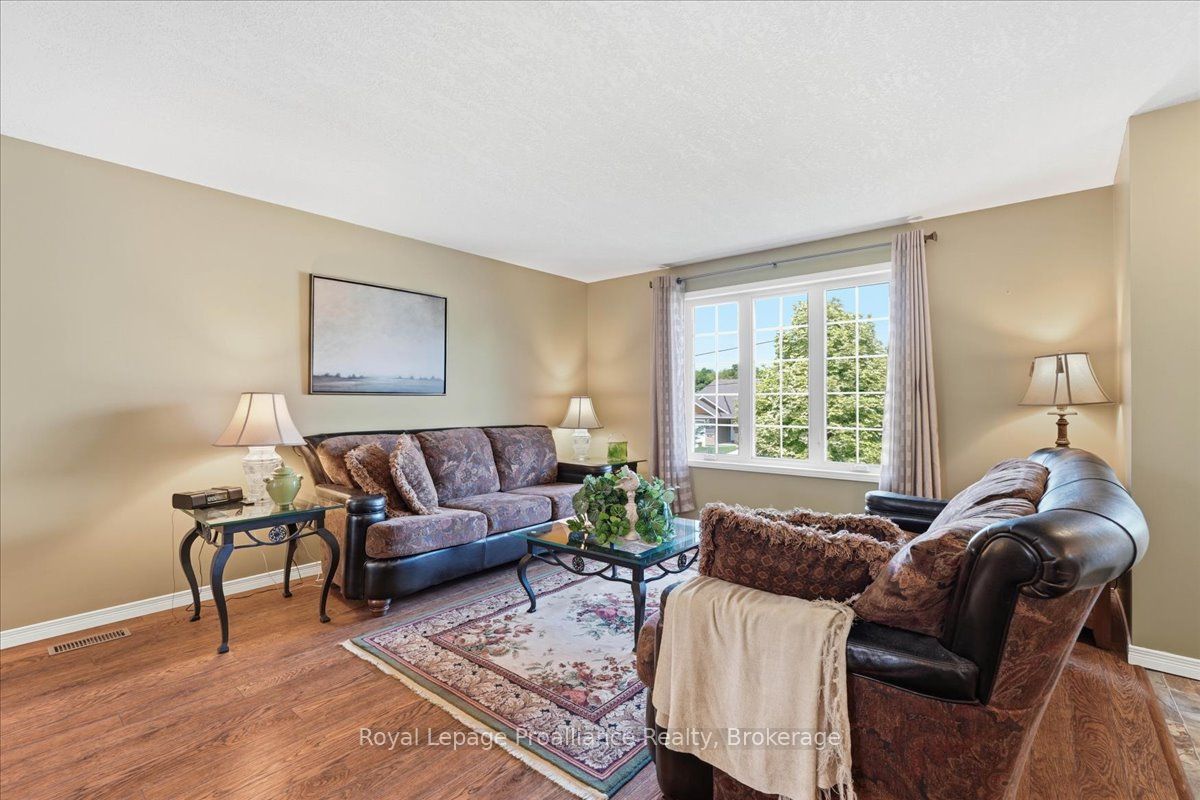 79 Duncan Street, Centre Hastings, ON K0K 2K0 photo 5