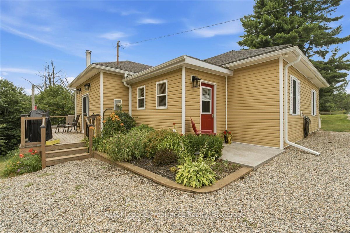 2017 Clark Road, Frontenac, ON K0H 2E0