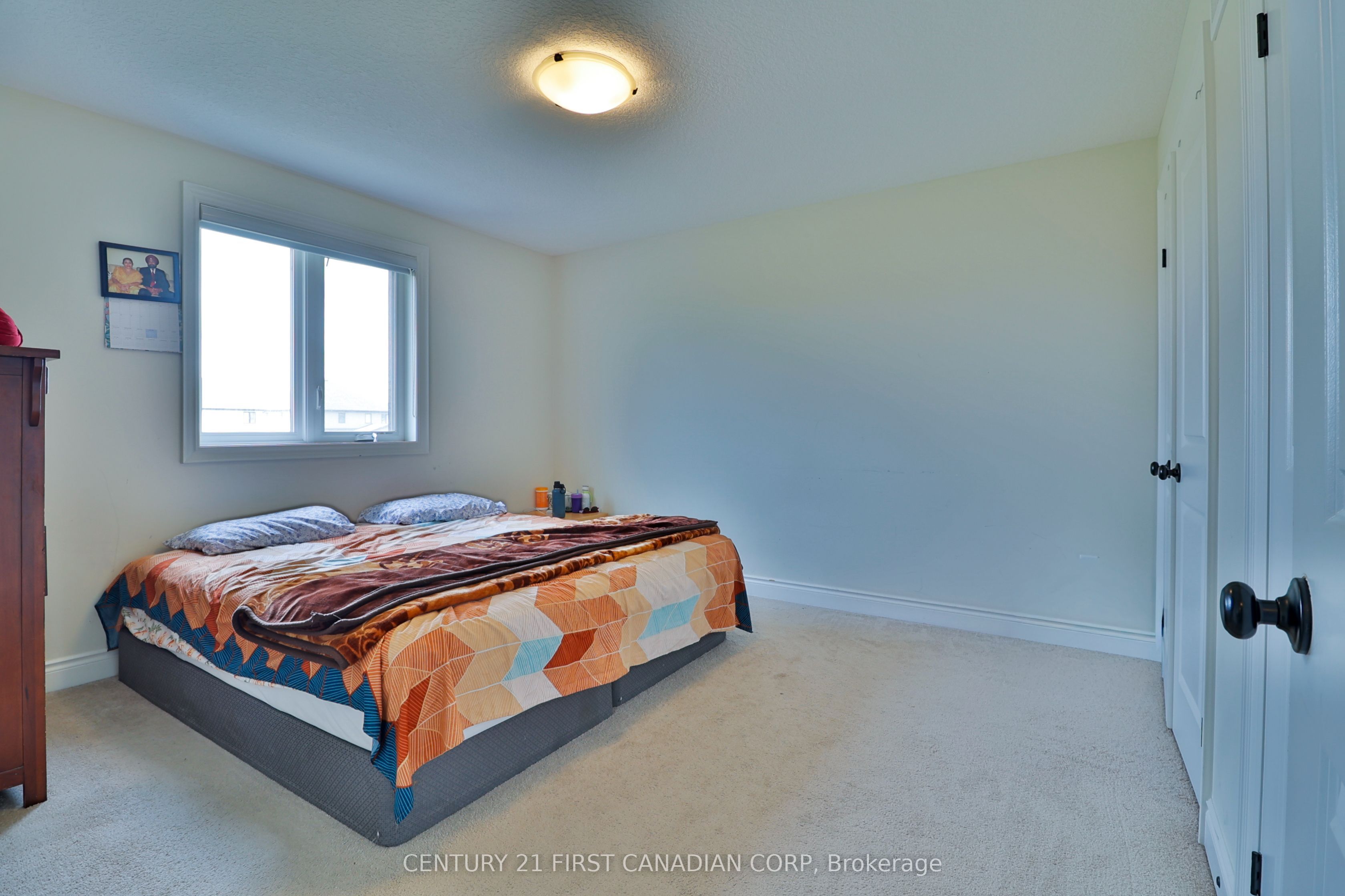 1266 Silverfox Drive, London North, ON N6G 0V8 photo 4