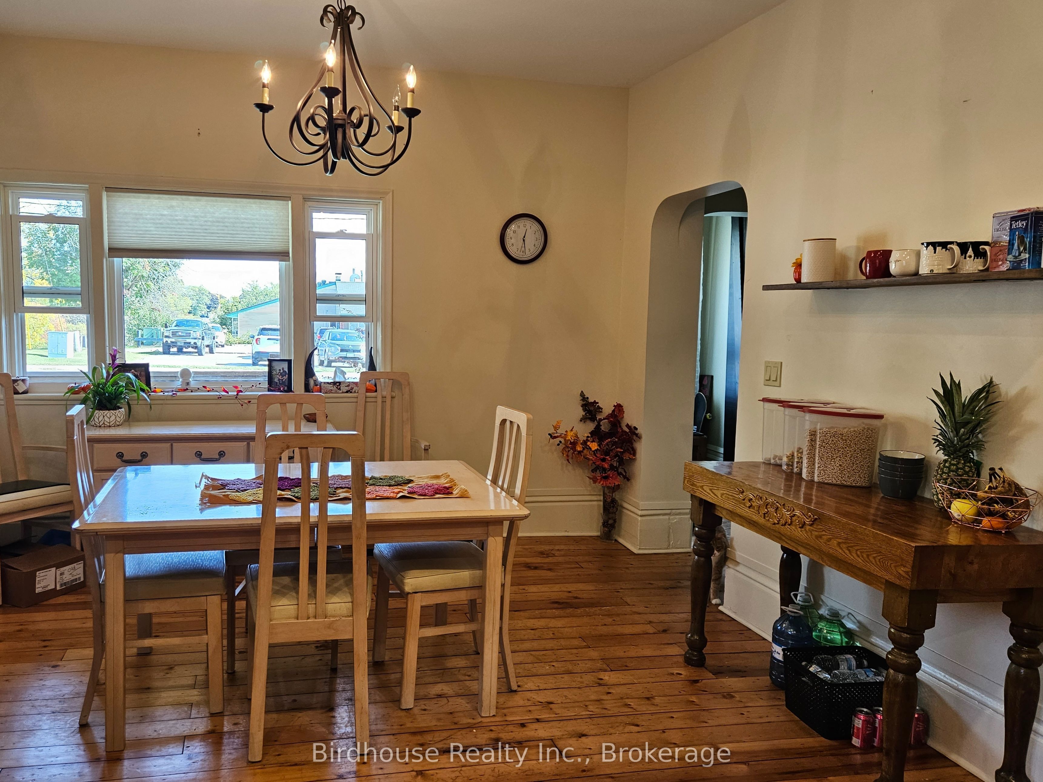 123 William Street N, Kawartha Lakes, ON K9V 4A9 photo 2