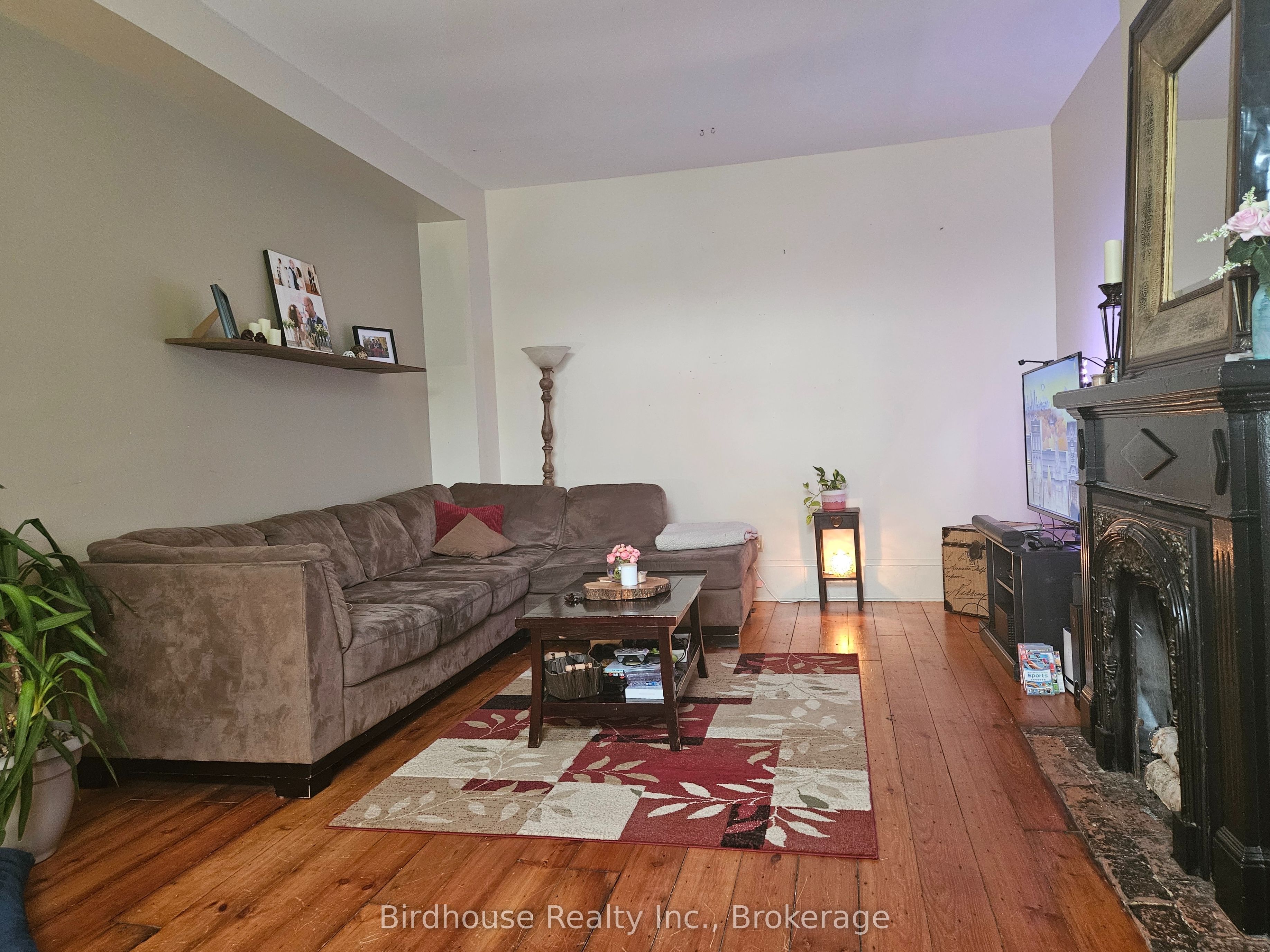 123 William Street N, Kawartha Lakes, ON K9V 4A9 photo 3