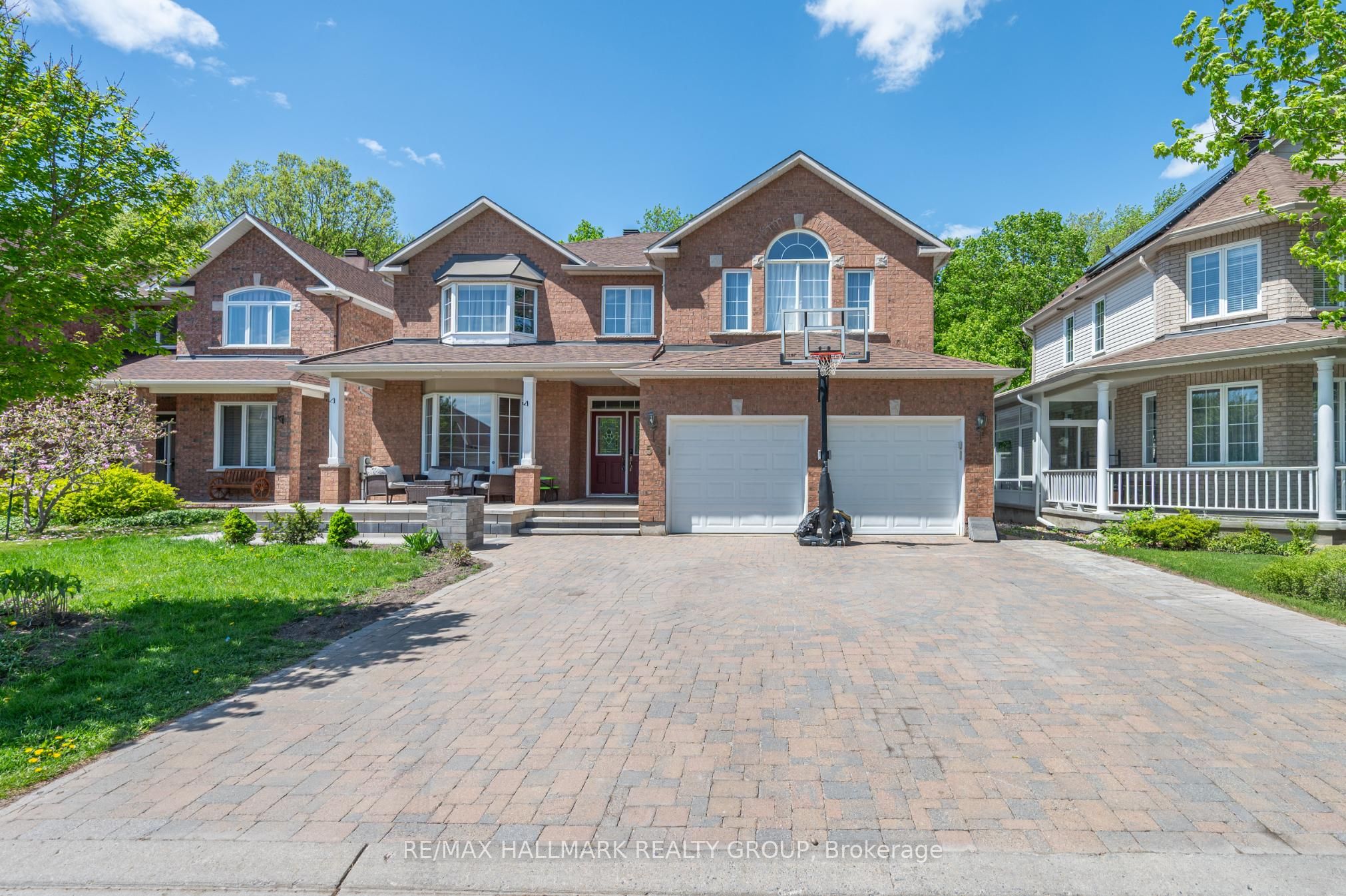 55 Maple Stand Way, Barrhaven, ON K2G 6R4