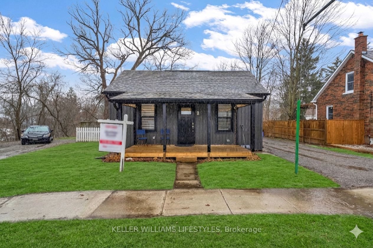2 OPECHEE Street, St. Thomas, ON N5R 1V9 photo 2