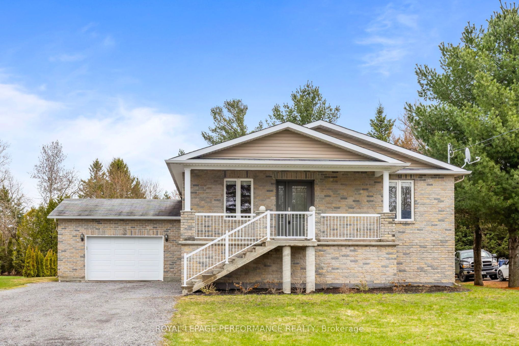 14 Maria Street, Casselman, ON K0A 1M0 photo 2