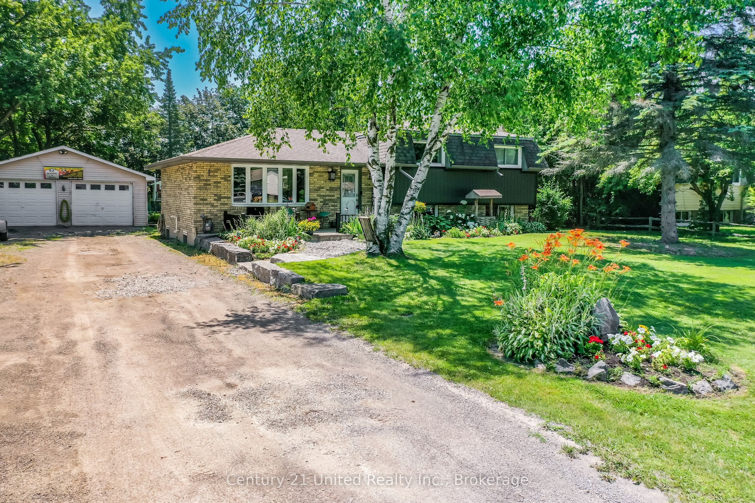 16 Janet Drive, Kawartha Lakes, ON L0B 1K0 photo 4