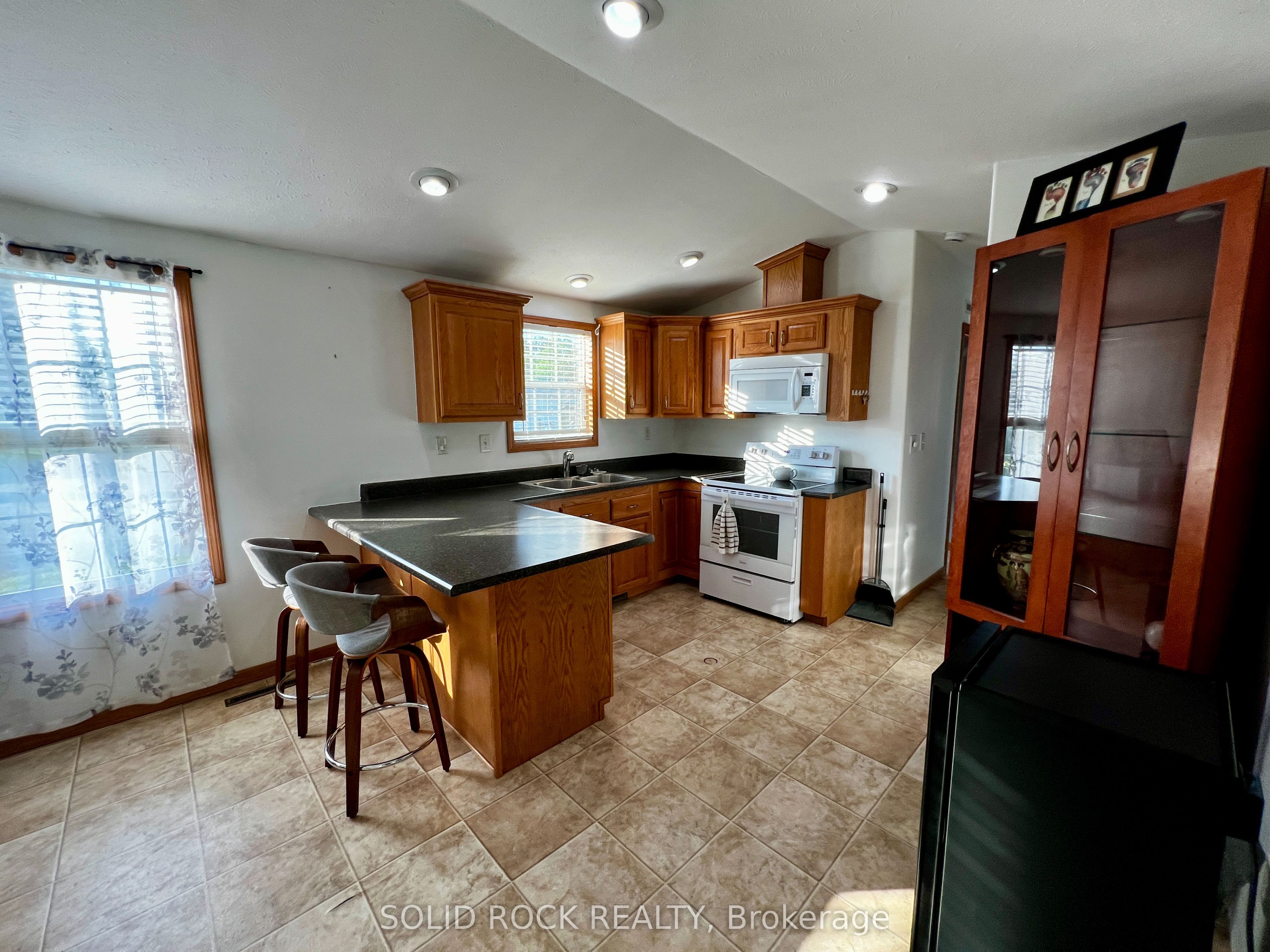 3535 W St Joseph Boulevard 90, Orleans - Cumberland and Area, ON K4A 0Z6 photo 4