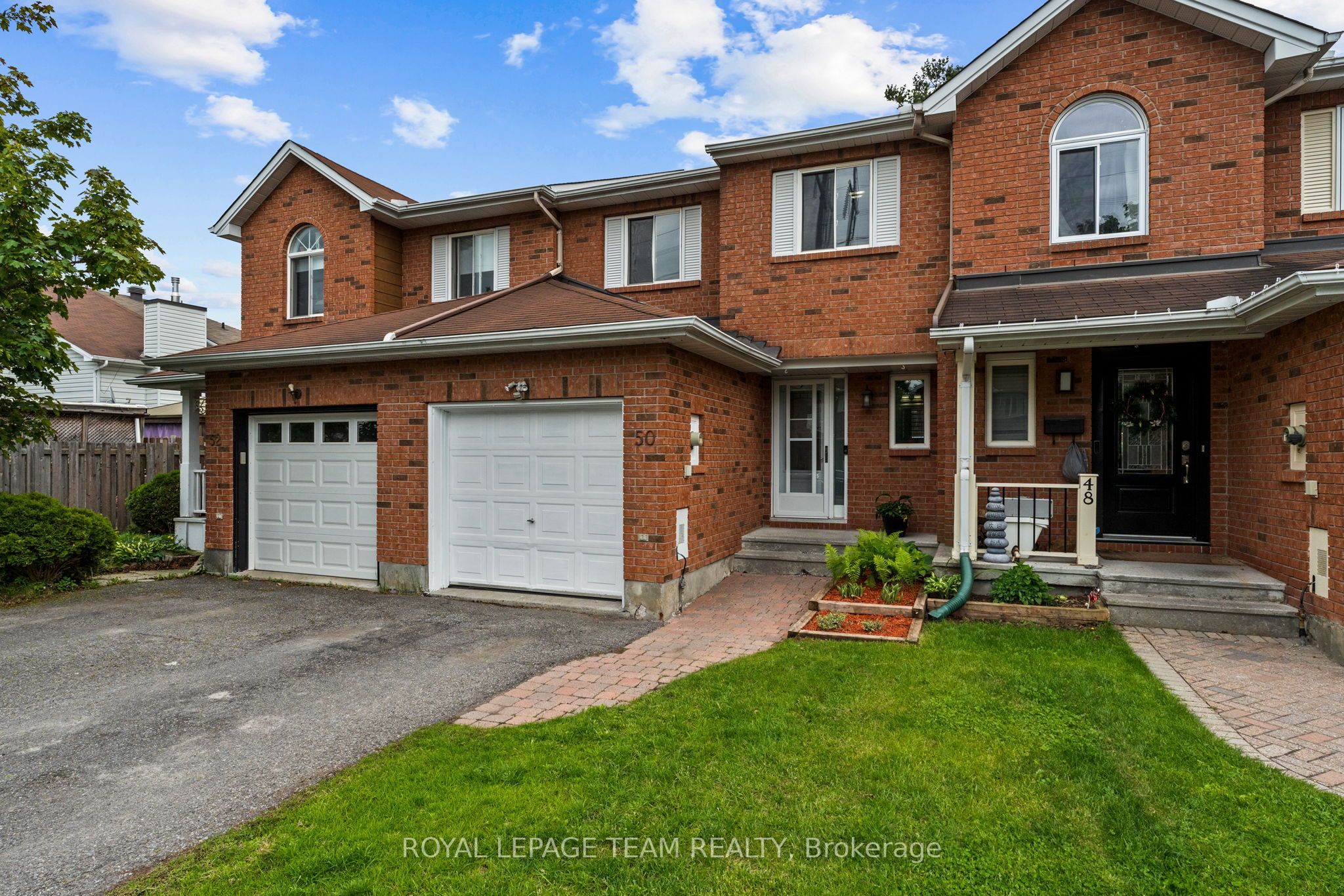 50 Springcreek Crescent, Kanata, ON K2M 2M2 photo 2