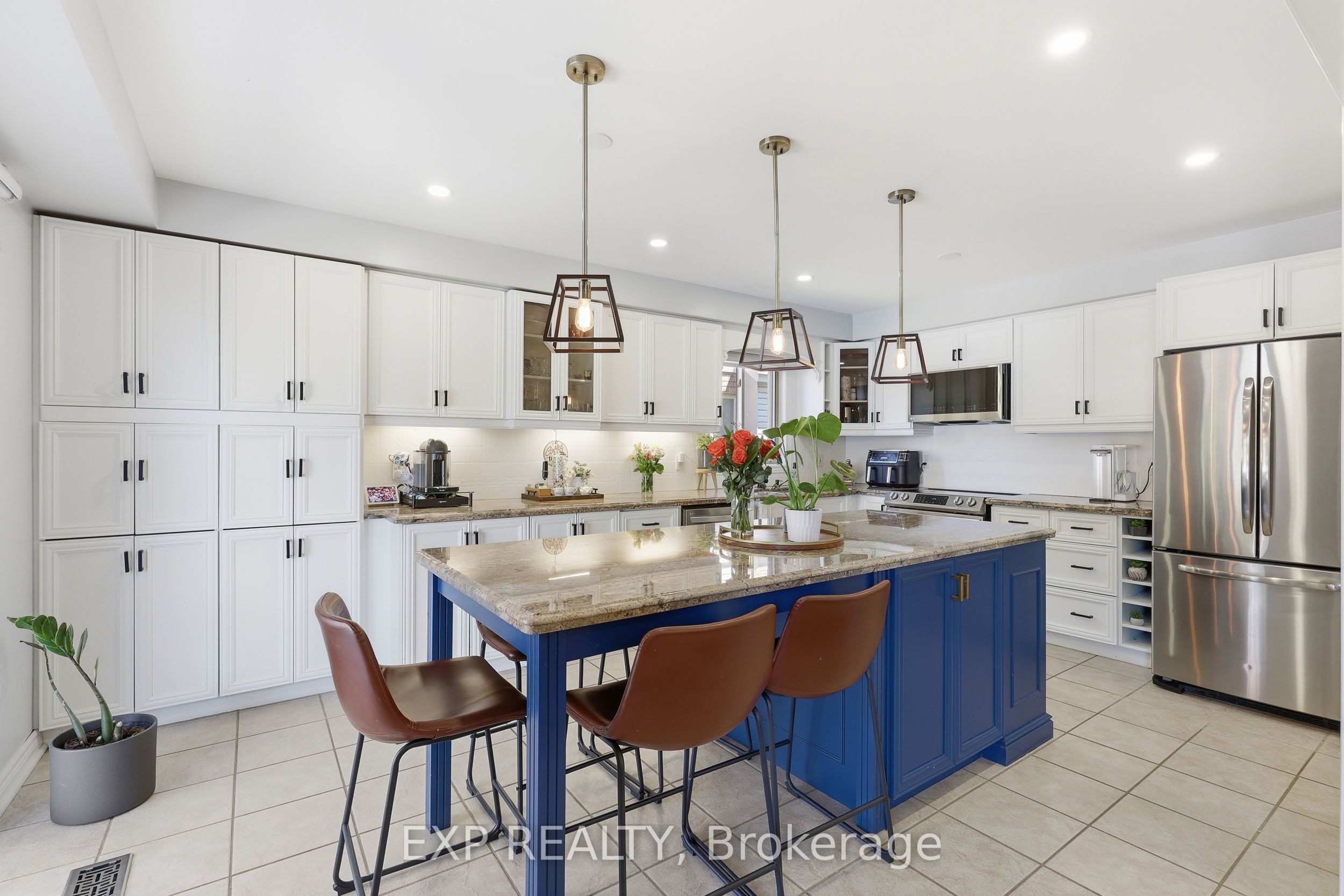 194 Southbrook Drive, Hamilton, ON L0R 1C0 photo 3