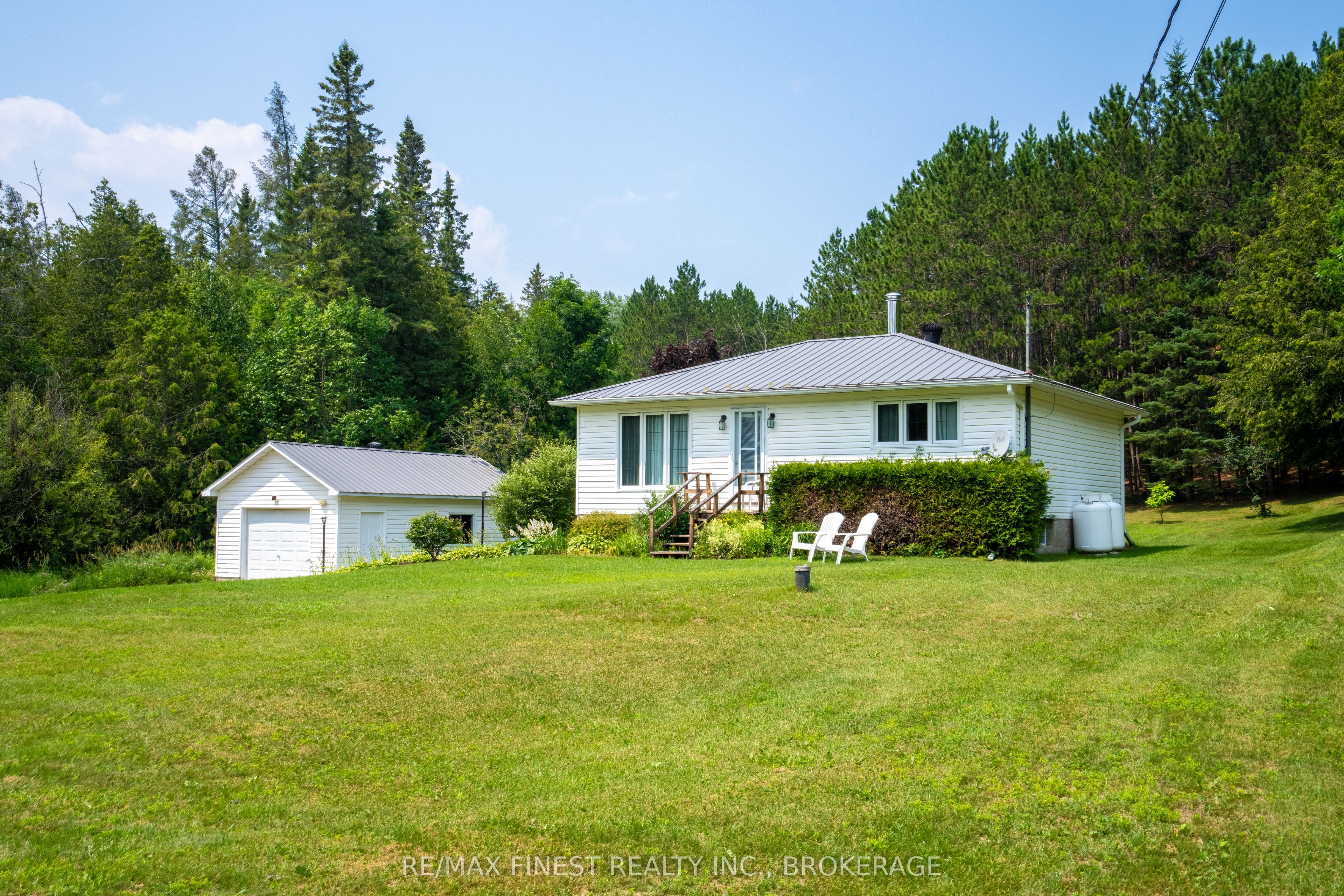 1031 James Road, Frontenac, ON K0H 2M0