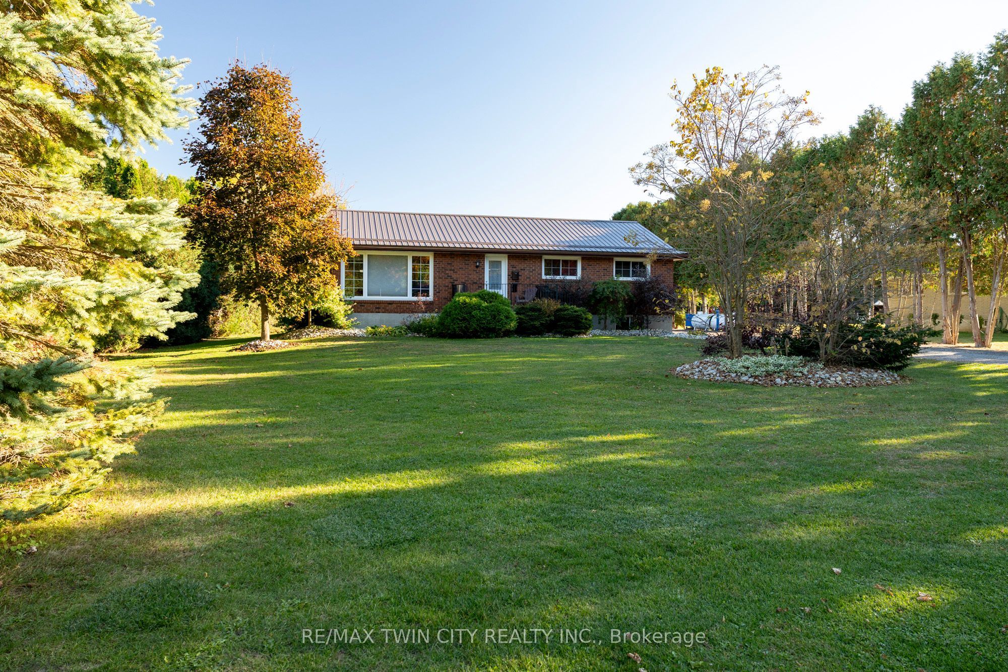 976 MCDOWELL Road E, Norfolk, ON N3Y 4J9 photo 3
