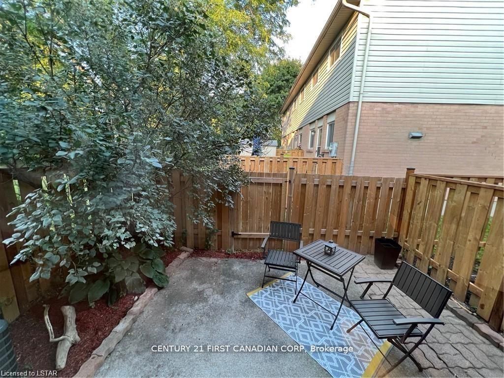 45 Gatewood Place 10, London East, ON N5Y 5A4 photo 3