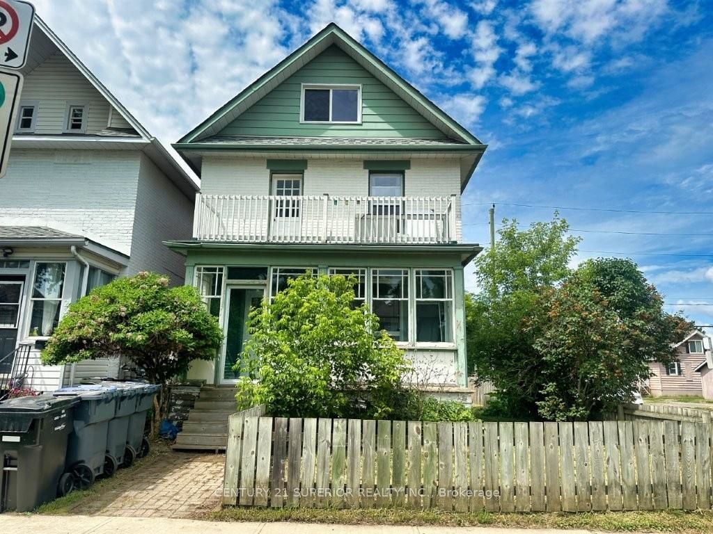 241 Syndicate Ave N, Thunder Bay, ON P7C 3V9 photo 2