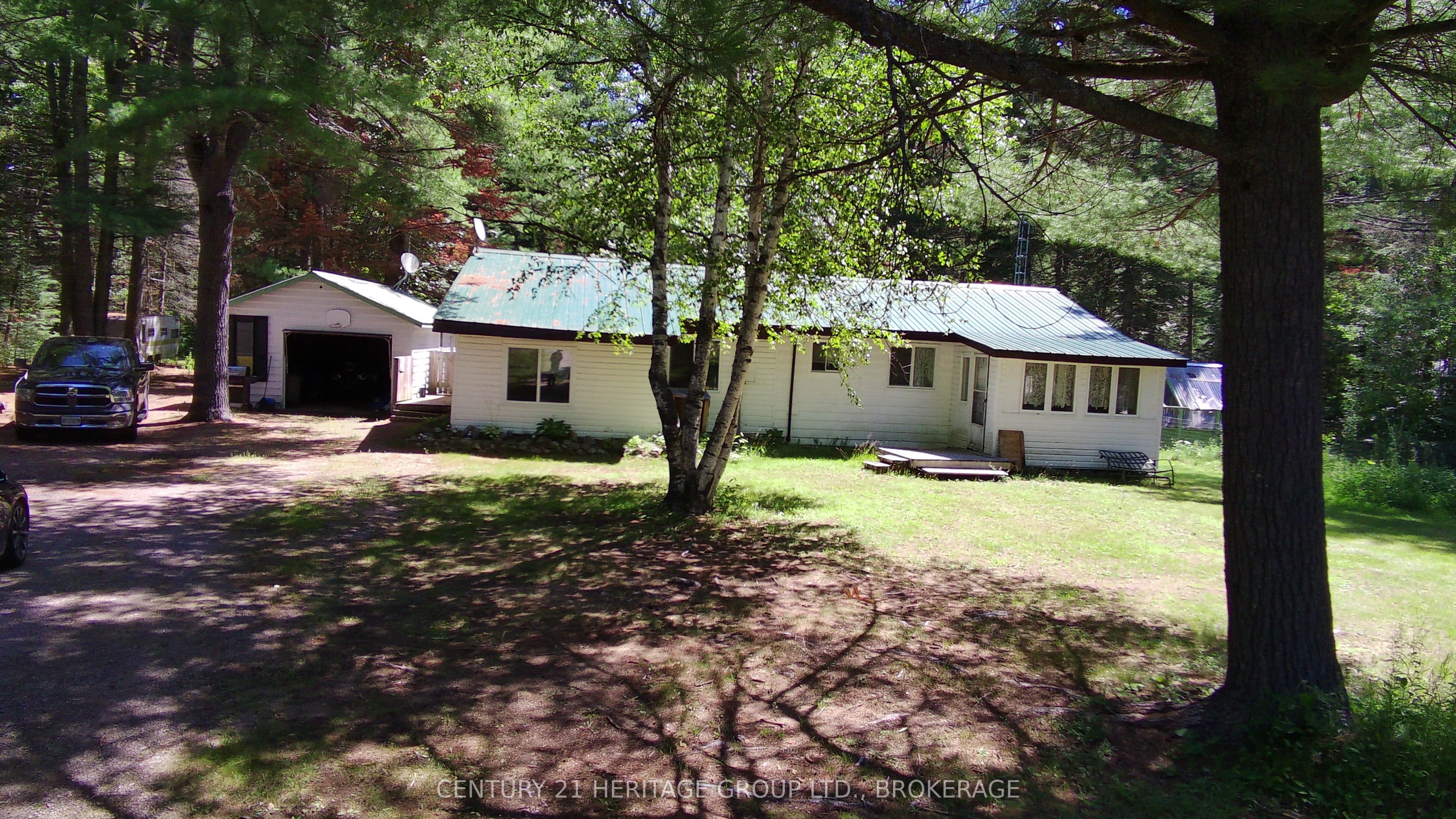 19473 41 Highway, Addington Highlands, ON K0H 1K0 photo 3