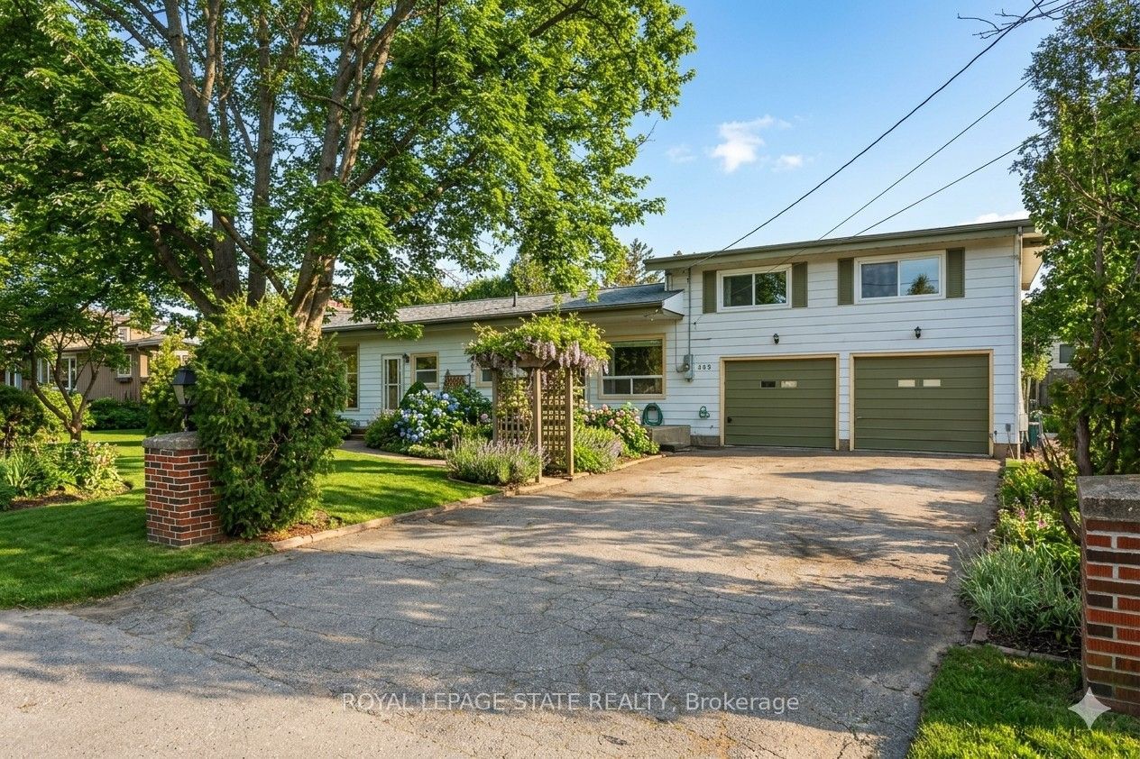 405 Bartlett Avenue B, Grimsby, ON L3M 2N5
