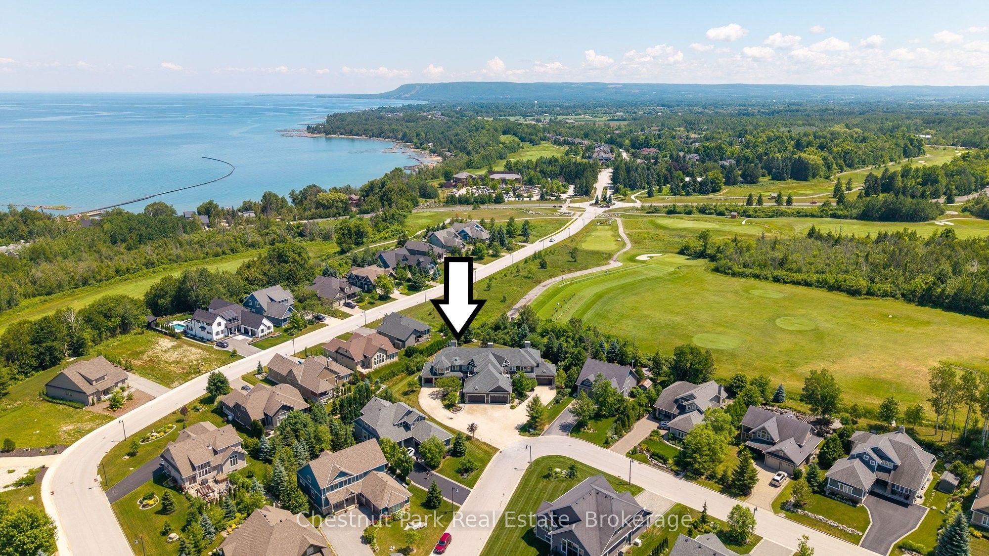108 Landry Lane 3, Blue Mountains, ON N0H 2P0 photo 2