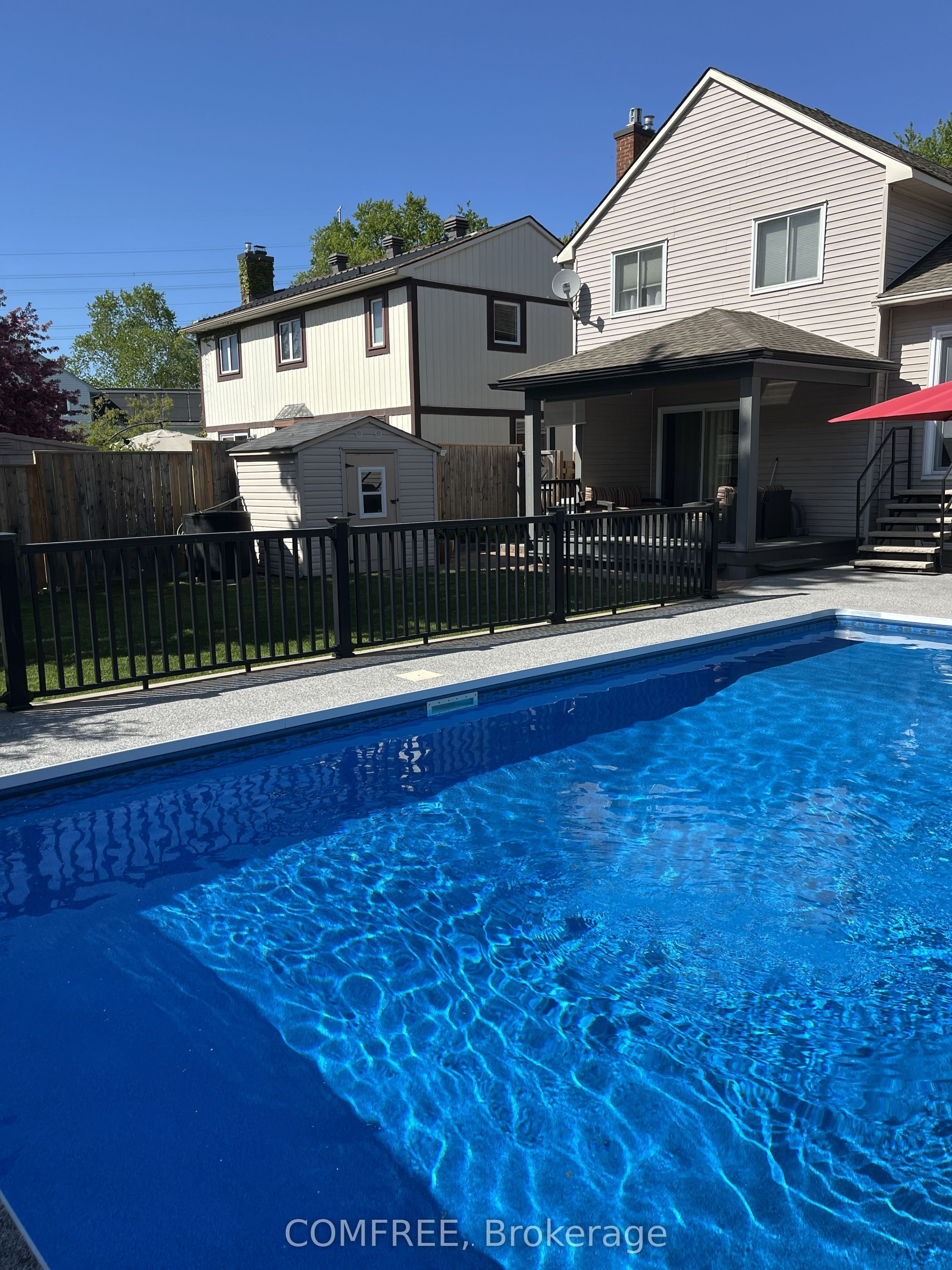 10 Trotting Way, Kanata, ON K2M 1B2 photo 4