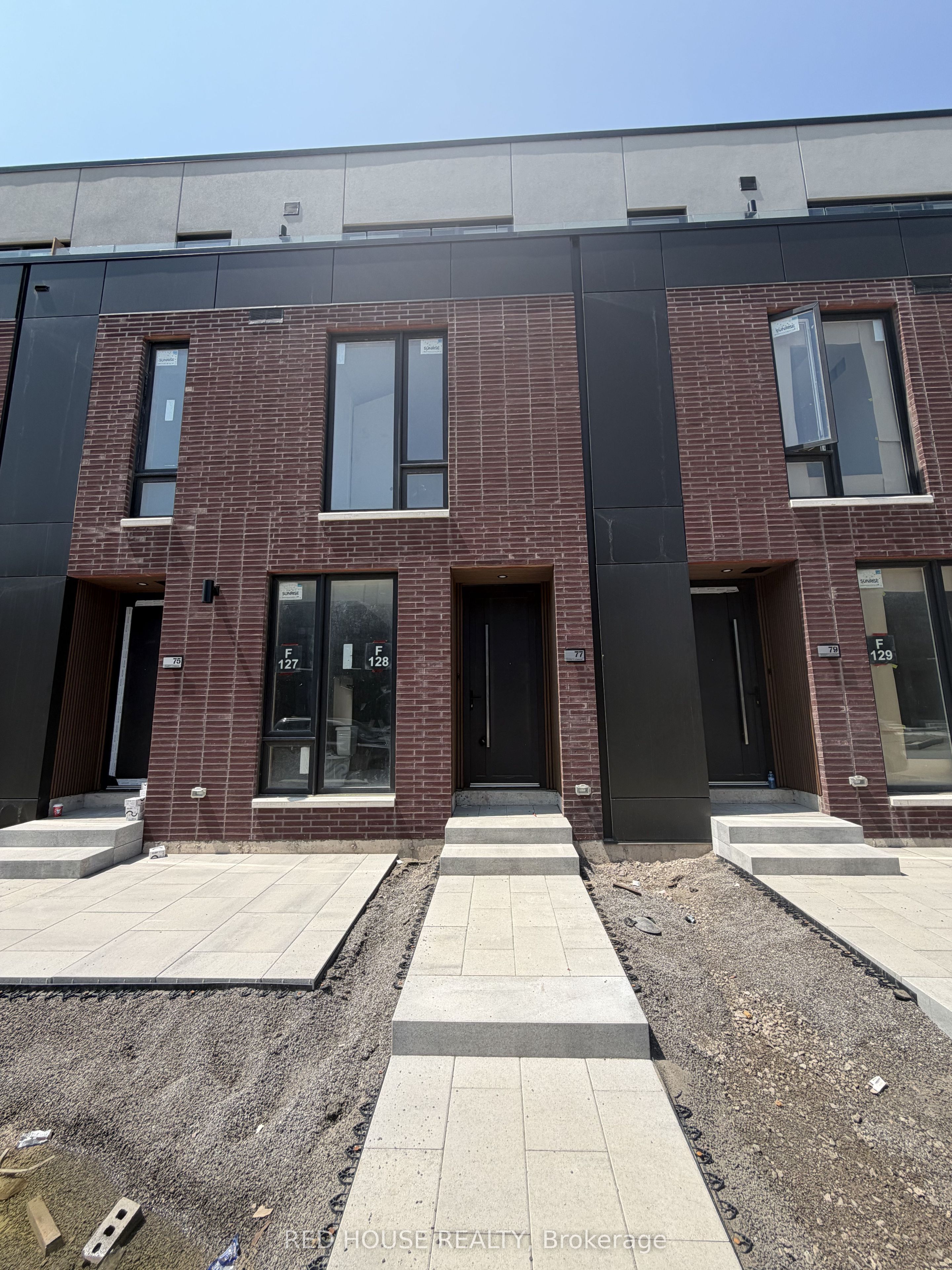77 Everett Common, St. Catharines, ON L2P 0H2