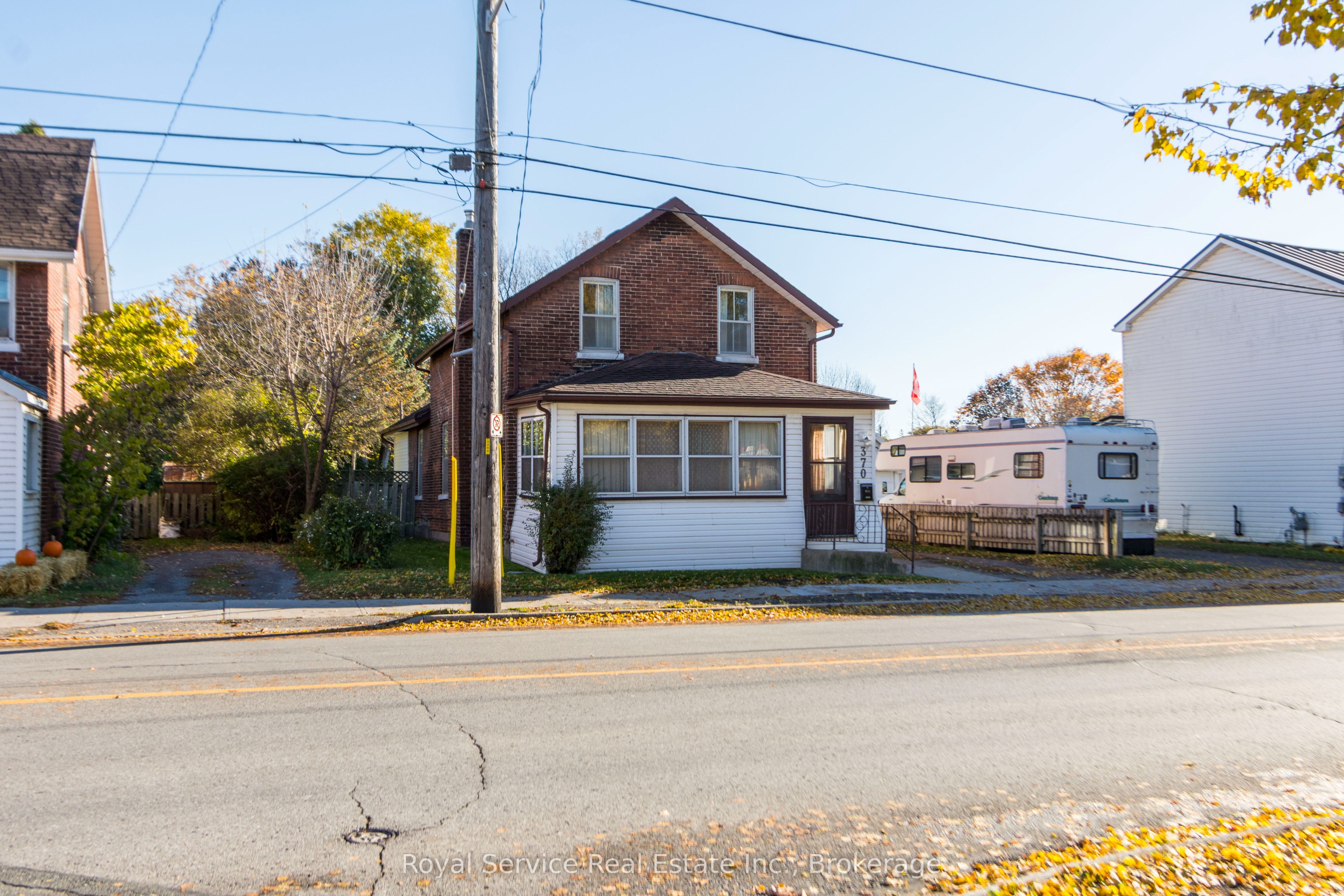 370 Division Street, Cobourg, ON K9A 3R6 photo 2