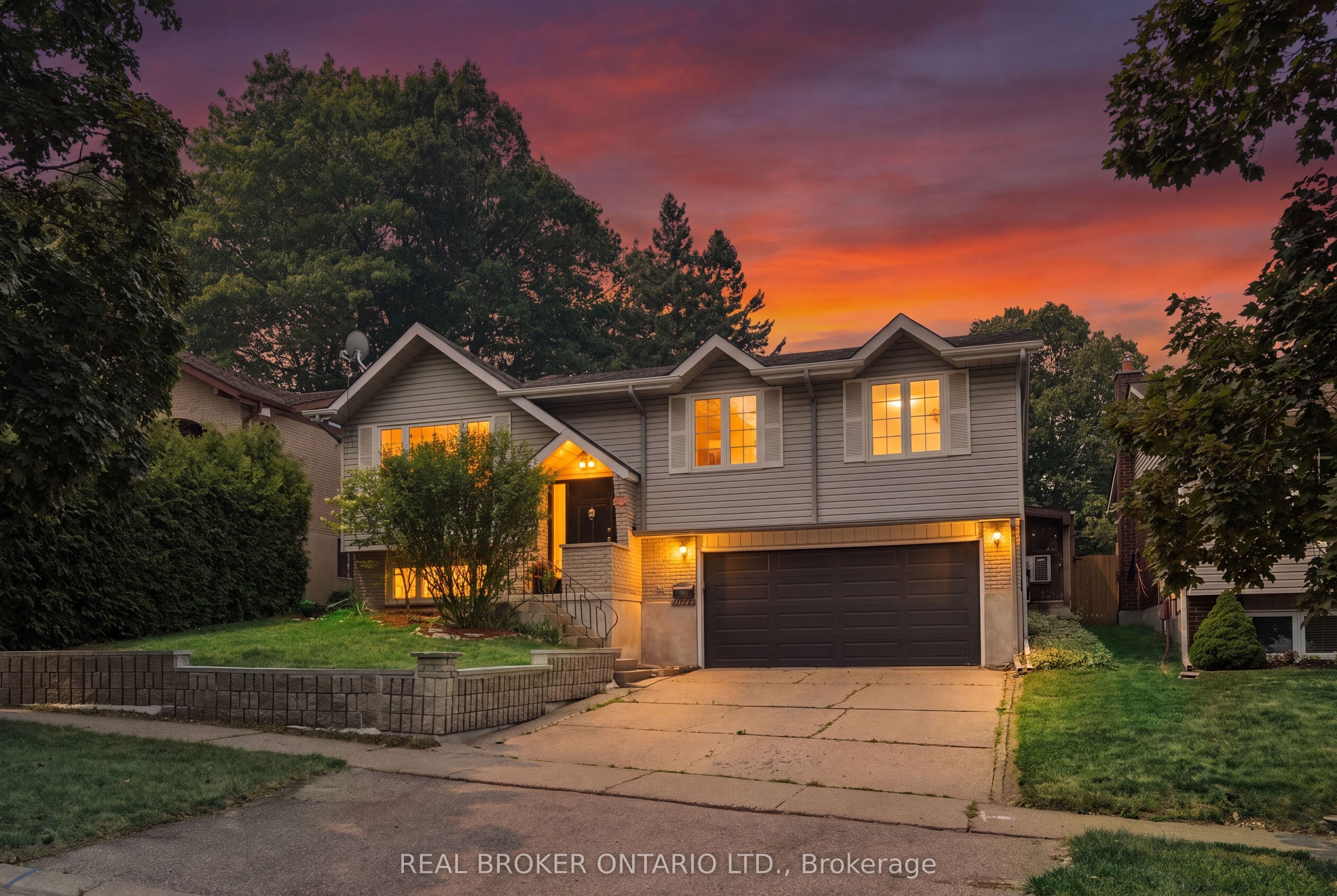 254 Southwood Drive, Kitchener, ON N2E 2B1 photo 3