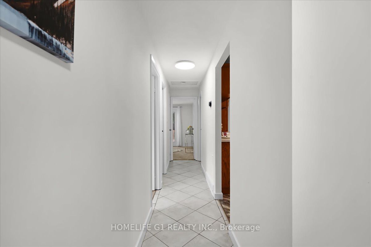 19 Milton Avenue W, Cambridge, ON N3C 2Y3 photo 4