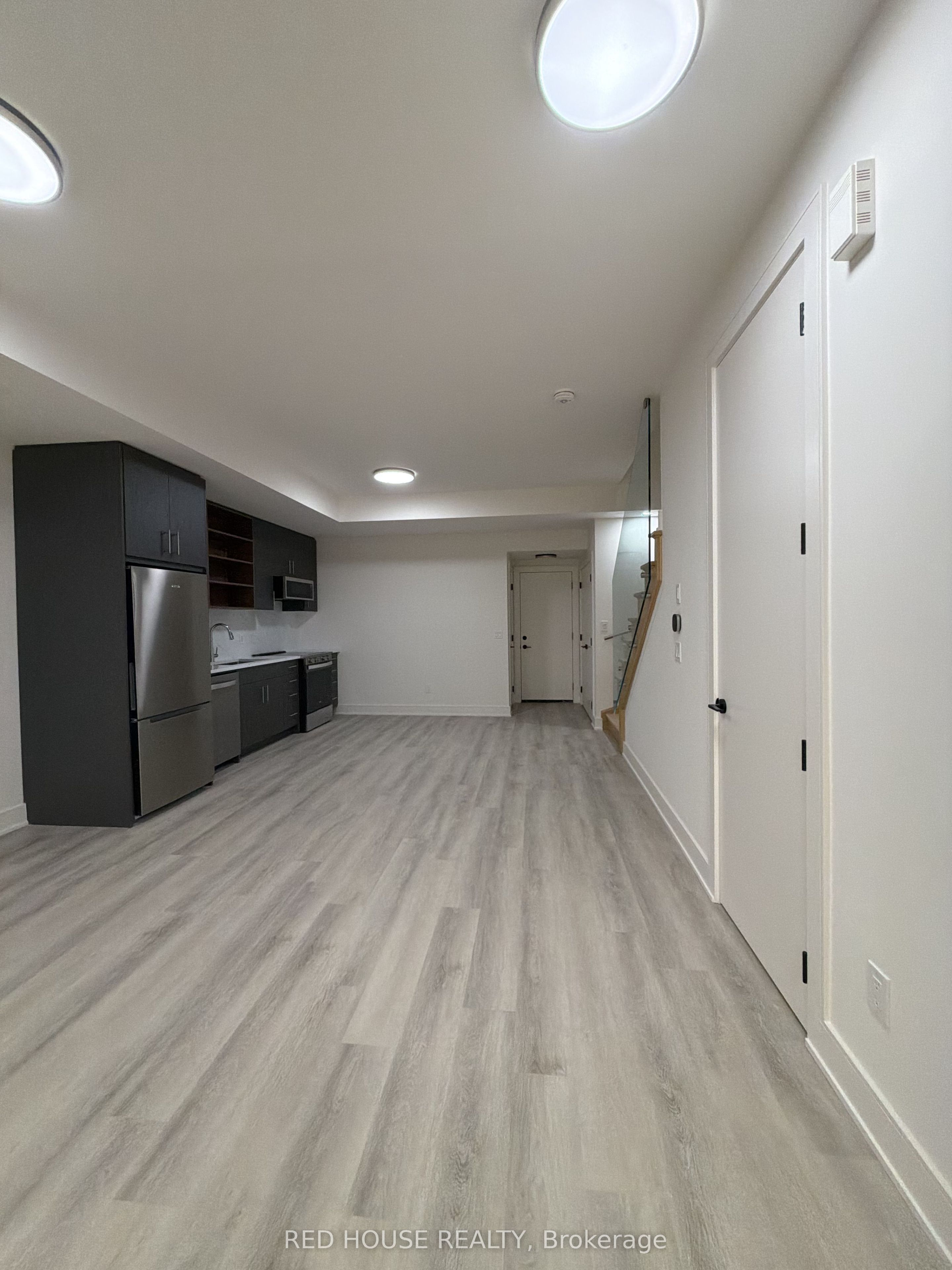 133 Everett Common, St. Catharines, ON L2P 0G8 photo 3