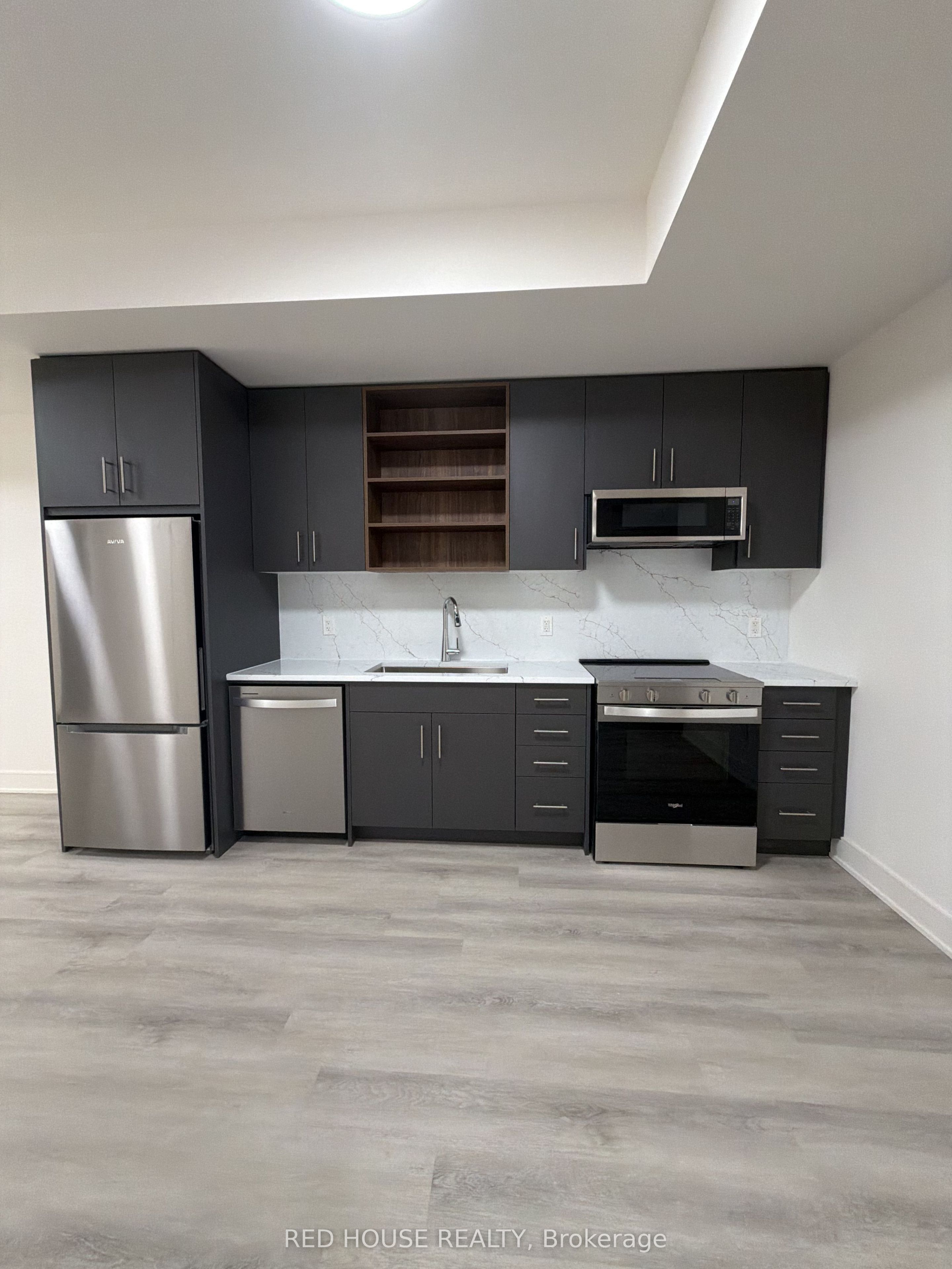 133 Everett Common, St. Catharines, ON L2P 0G8 photo 4