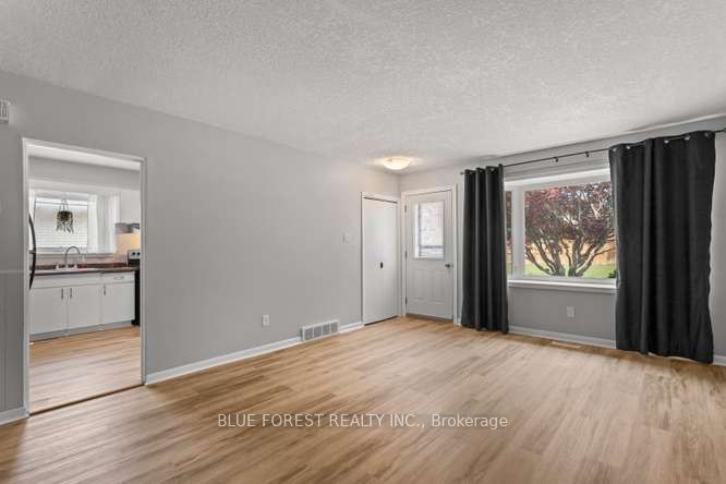 27 Villeneuve Crescent, London East, ON N5V 1M7 photo 5