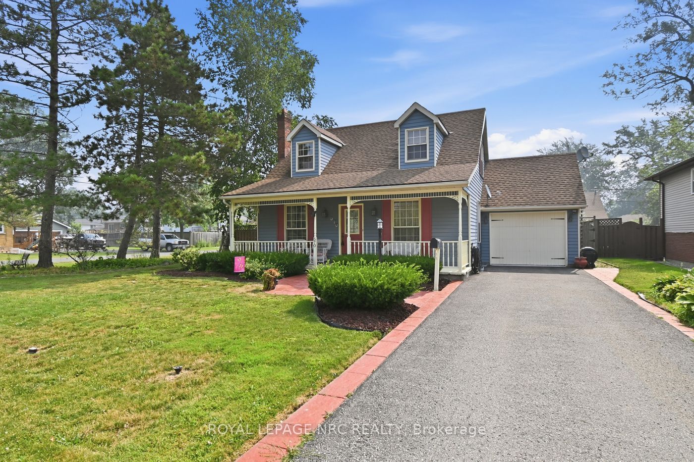 570 Lakeside Road, Fort Erie, ON L2A 4Y1