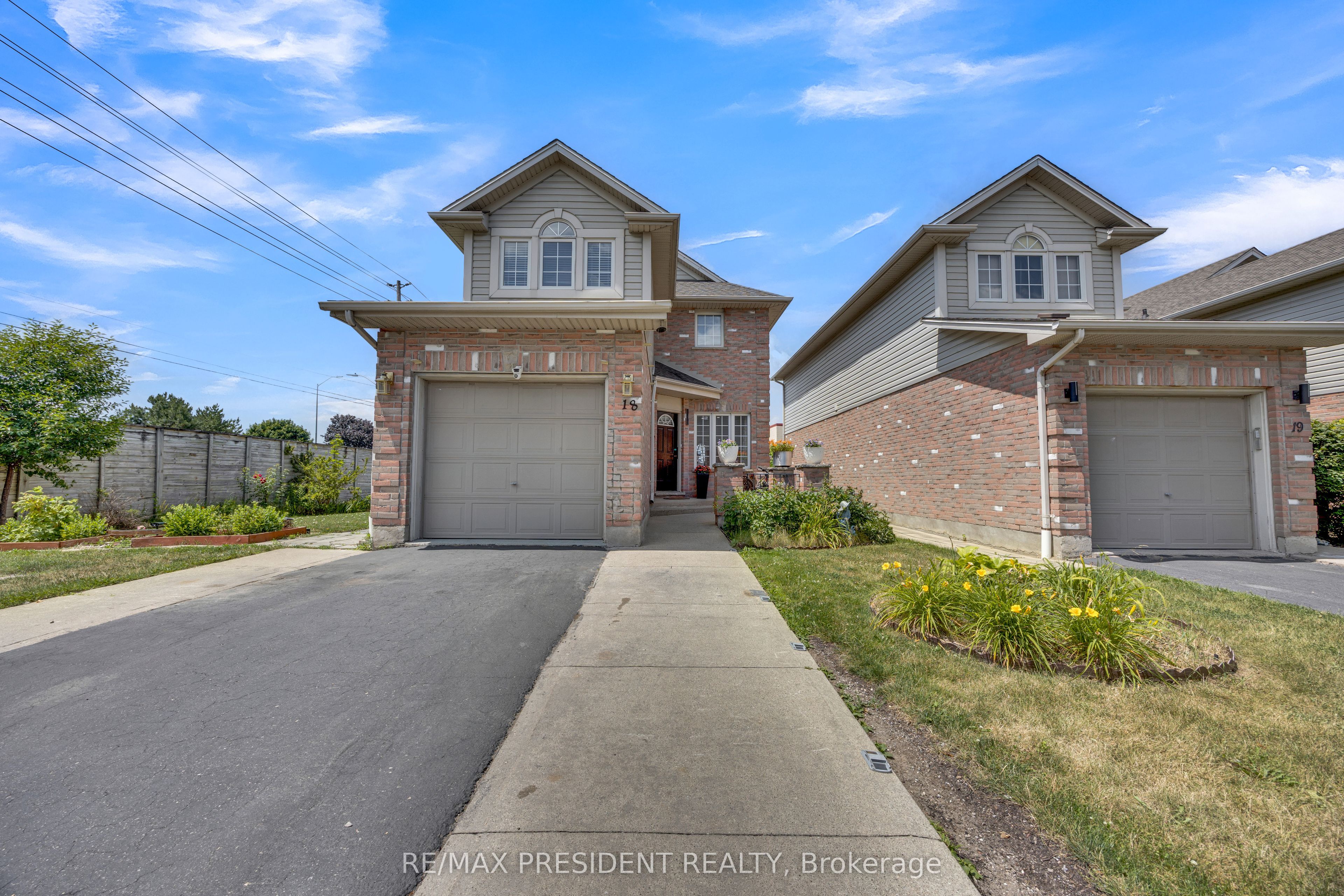 10 Chalkstone Drive 18, London South, ON N6E 3Z9