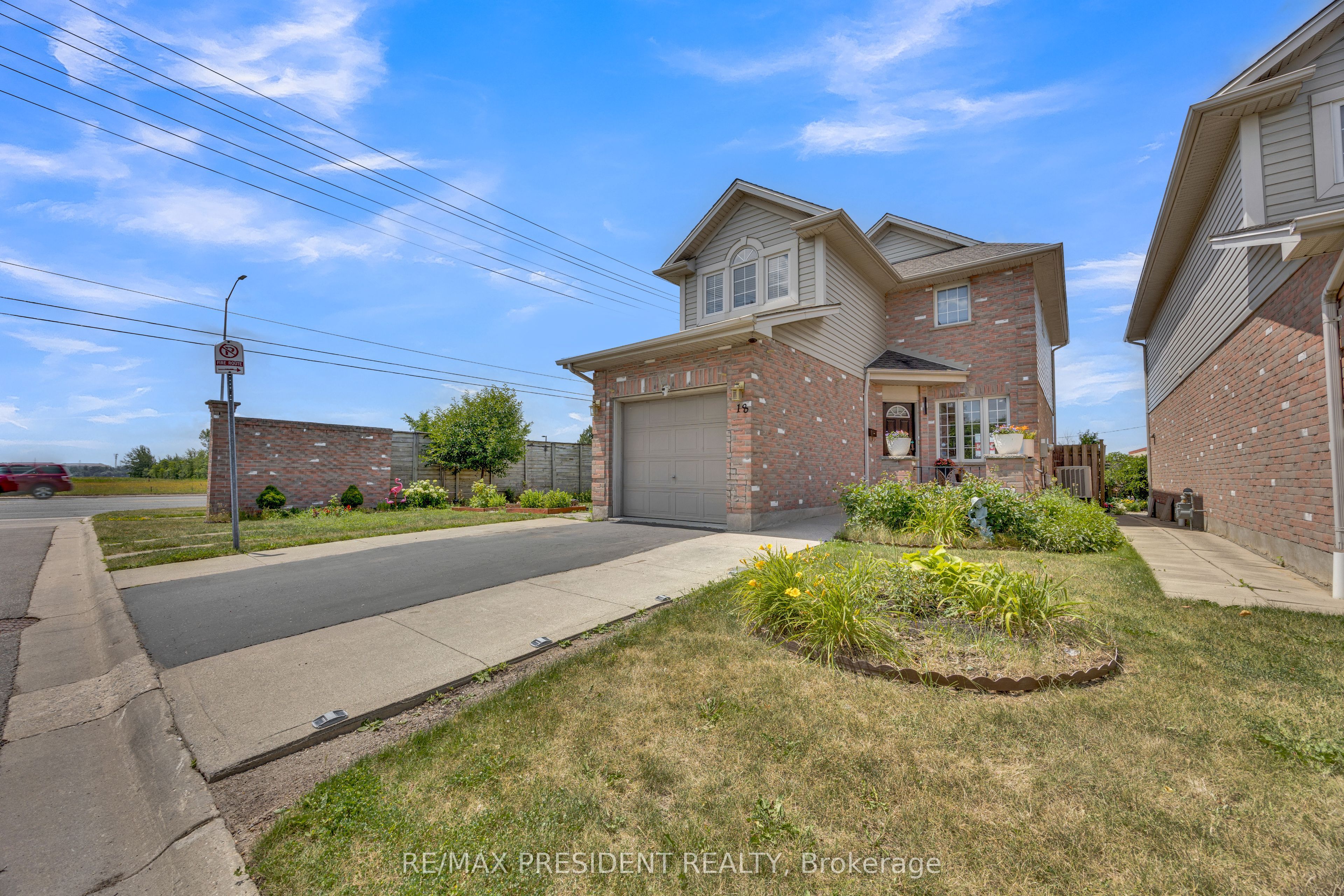10 Chalkstone Drive 18, London South, ON N6E 3Z9 photo 2