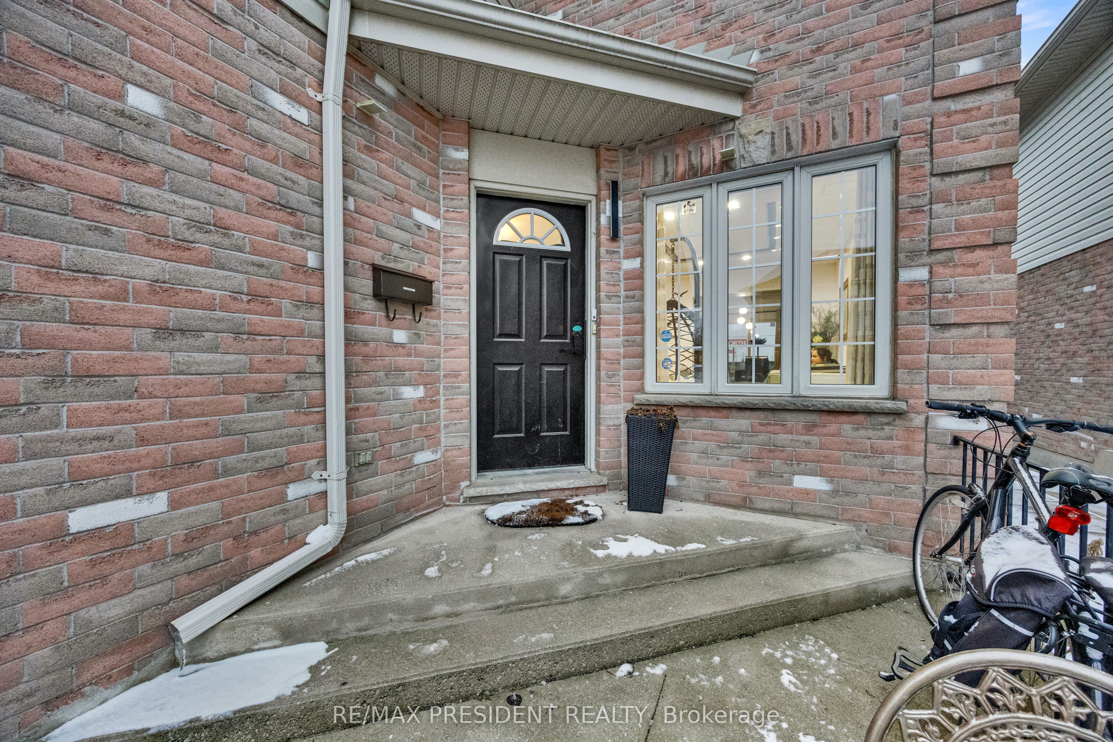 10 Chalkstone Drive 18, London South, ON N6E 3Z9 photo 4