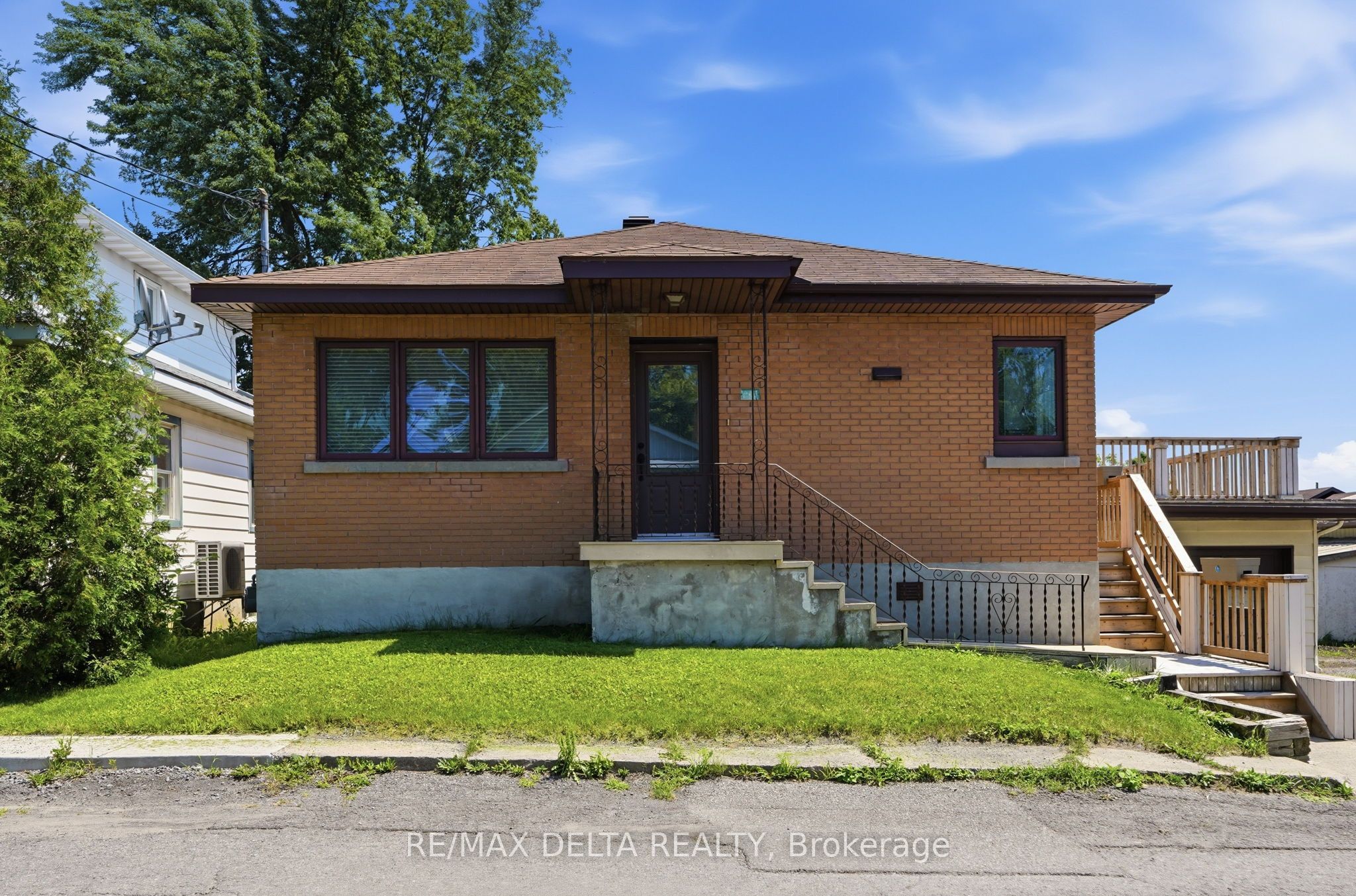 2187 Hudon Street, Clarence-Rockland, ON K4K 1K6