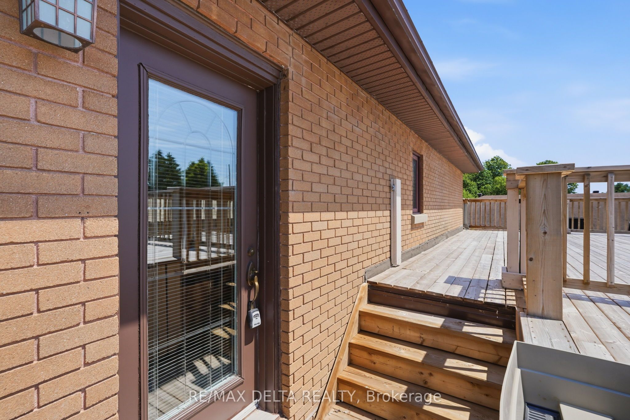 2187 Hudon Street, Clarence-Rockland, ON K4K 1K6 photo 3