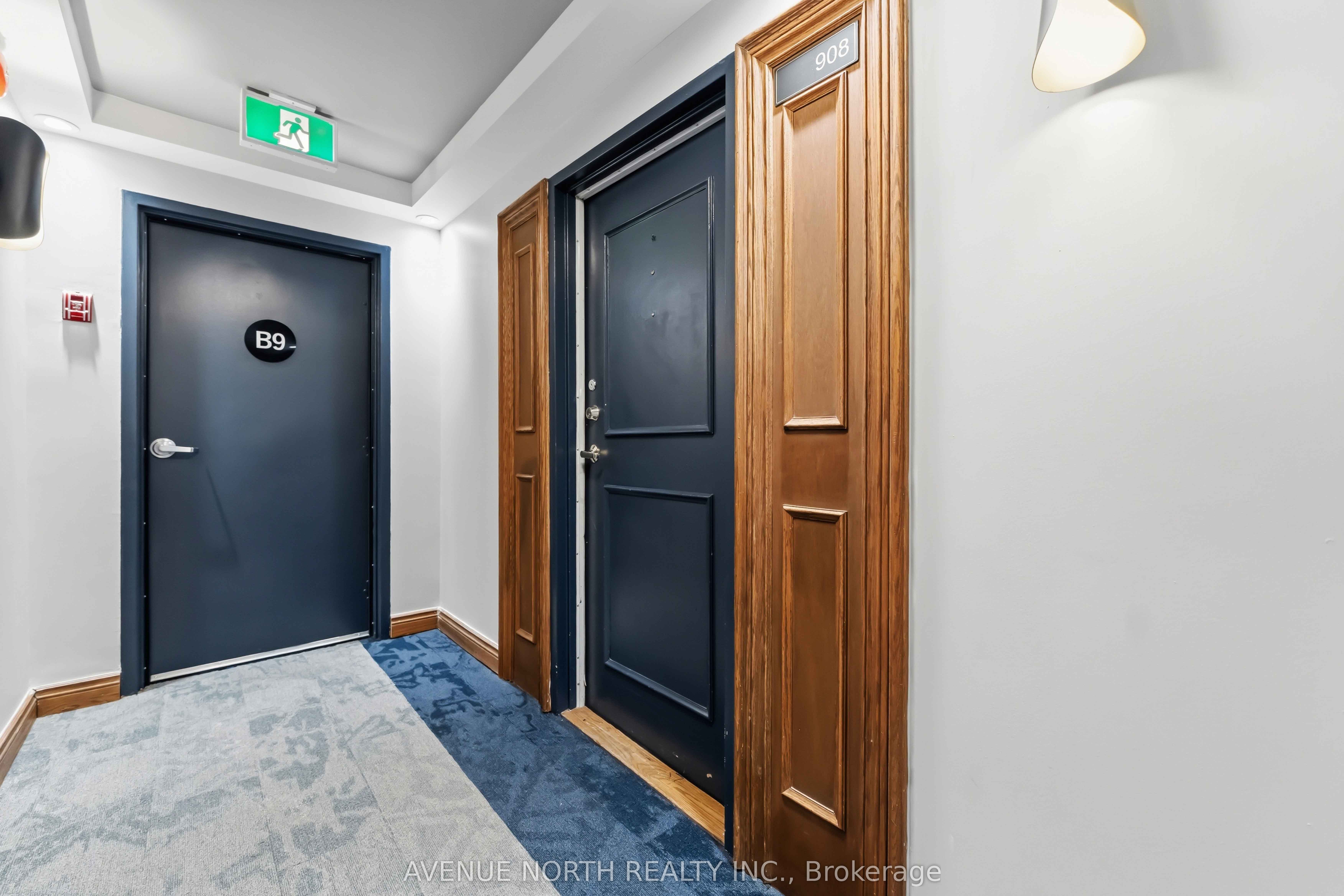 500 Laurier Avenue W 908, Ottawa Centre, ON K1R 5E1 photo 5