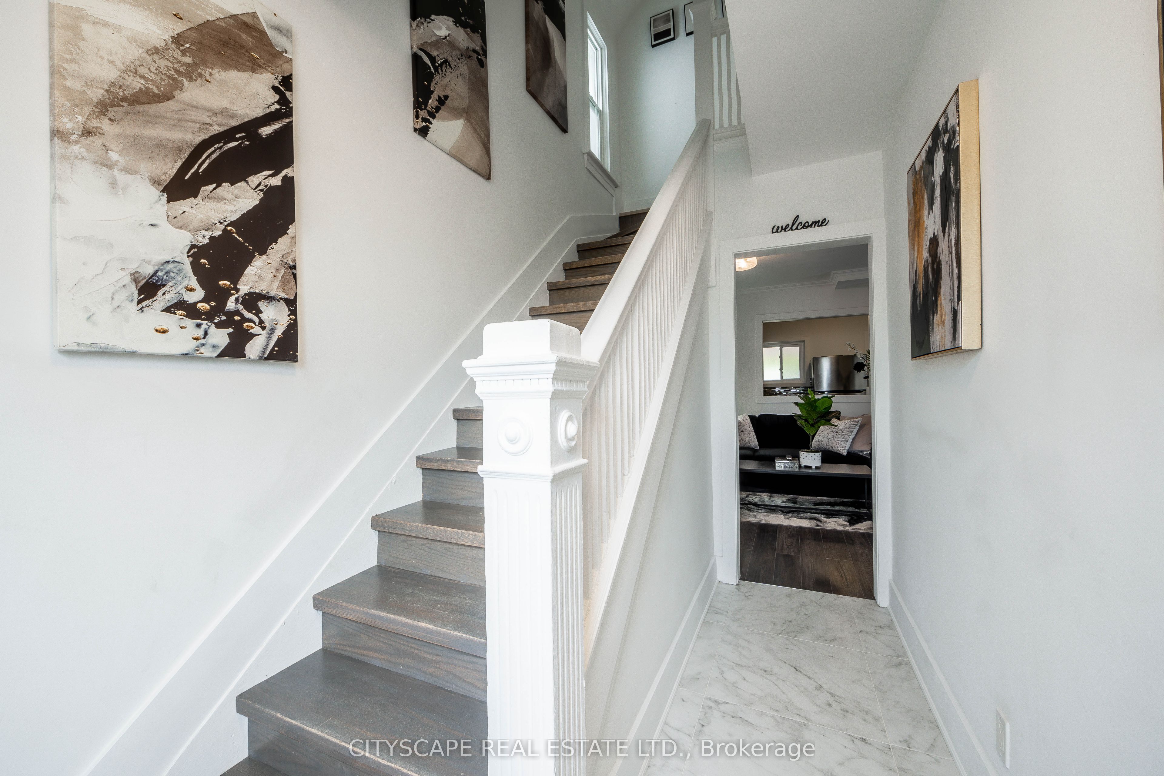 5073 Kitchener Street, Niagara Falls, ON L2G 1B1 photo 3
