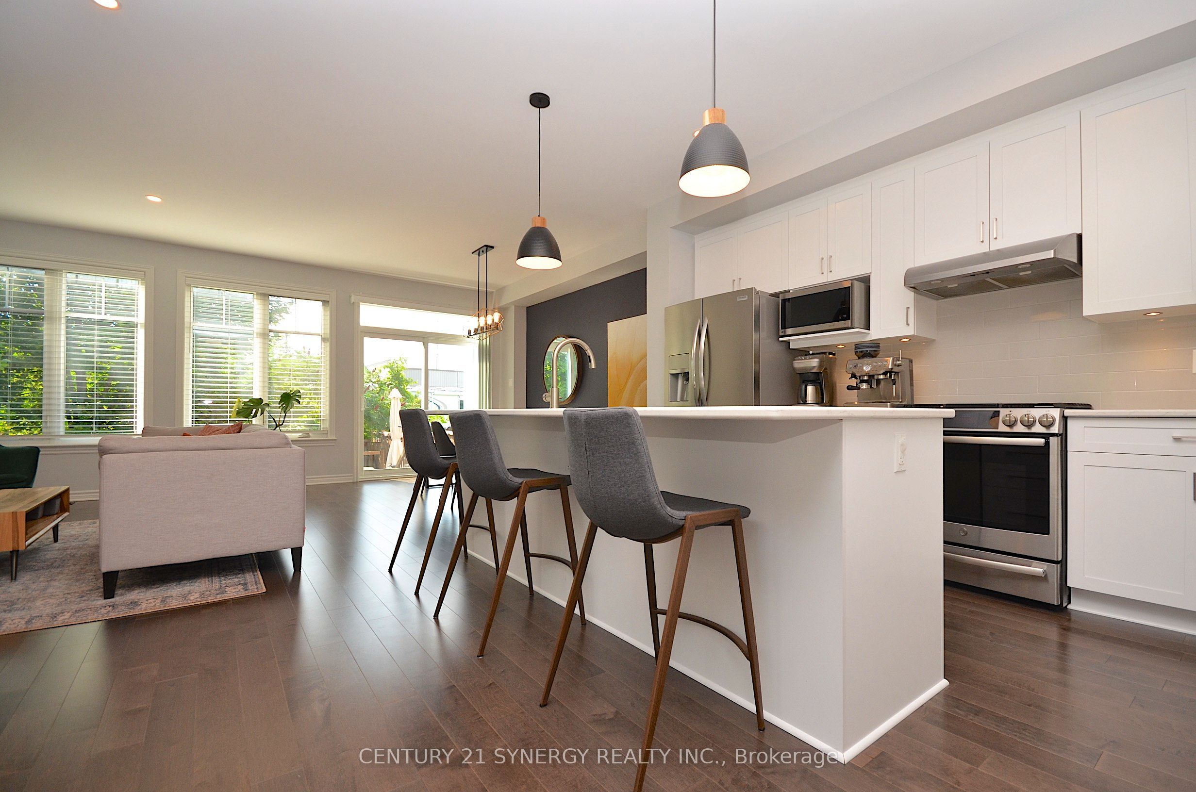 652 Vivera Place, Stittsville - Munster - Richmond, ON K2S 2N1 photo 4