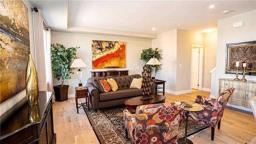 177 Edge Valley Road 154, London East, ON N5V 0L5