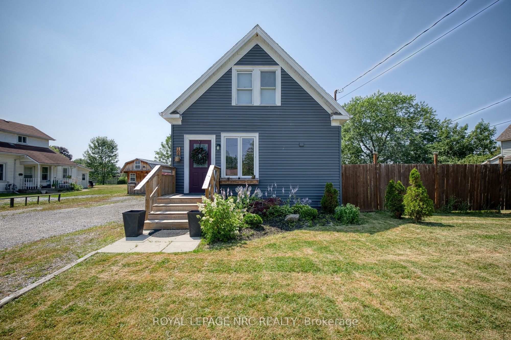 108 High Street, Fort Erie, ON L2A 3P7