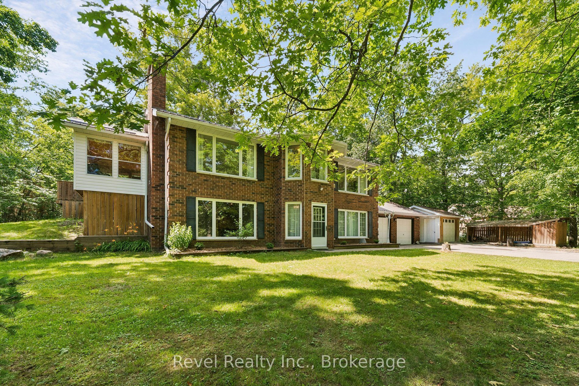 18 Bessie Avenue S, Kawartha Lakes, ON K0M 1A0 photo 3