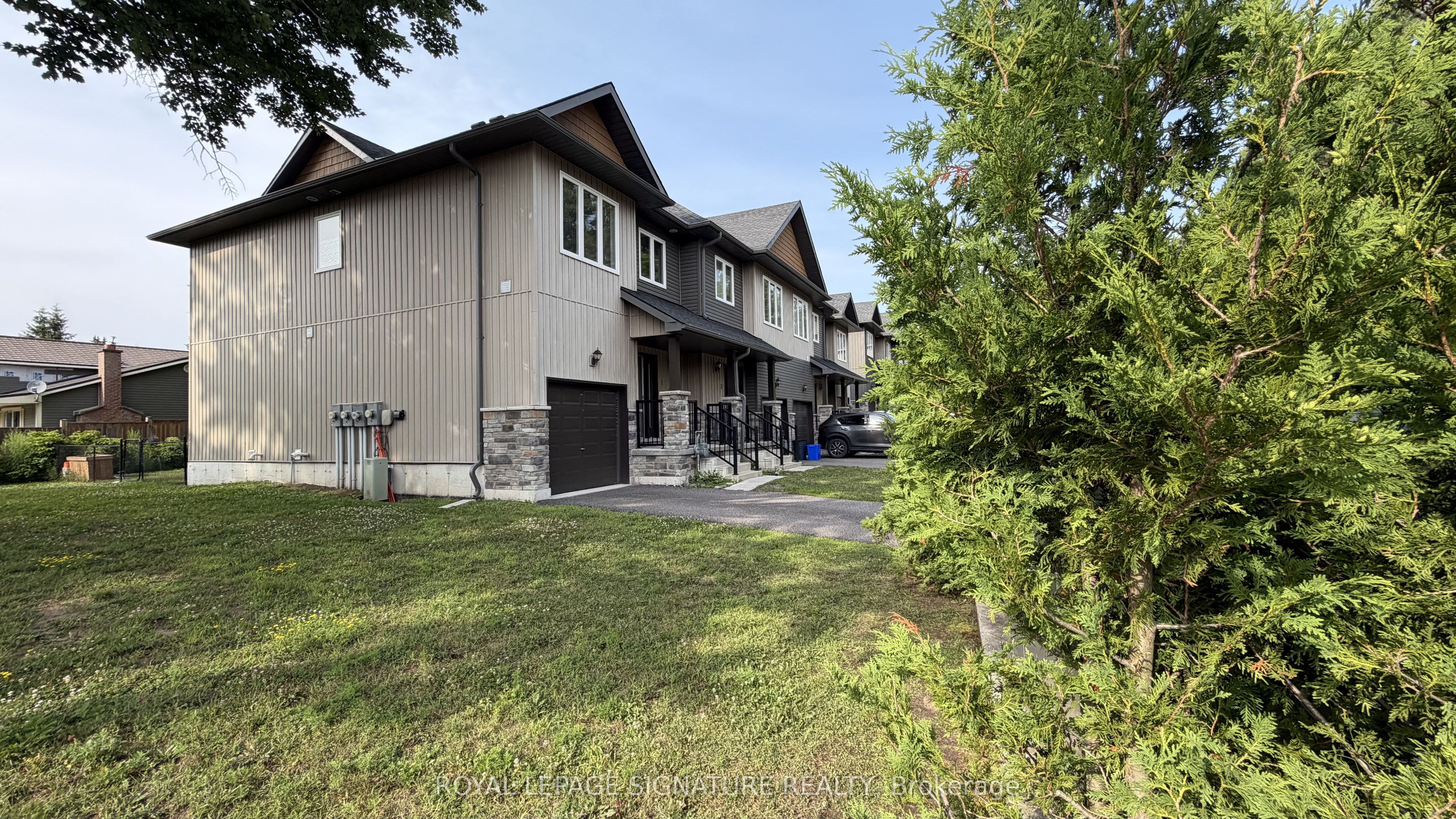 393 Manitoba Street N 1, Bracebridge, ON P1L 1B4 photo 3